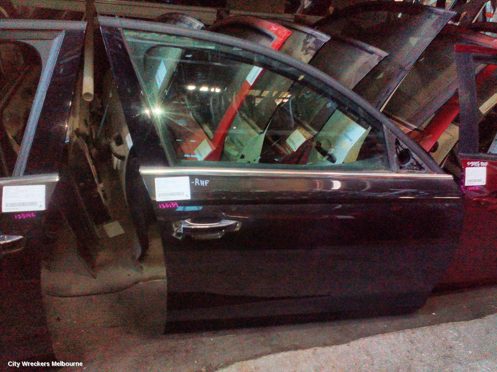 AUDI A6 RIGHT FRONT DOOR, 4G/C7, 04/2011 - 06/2018 - Image 1