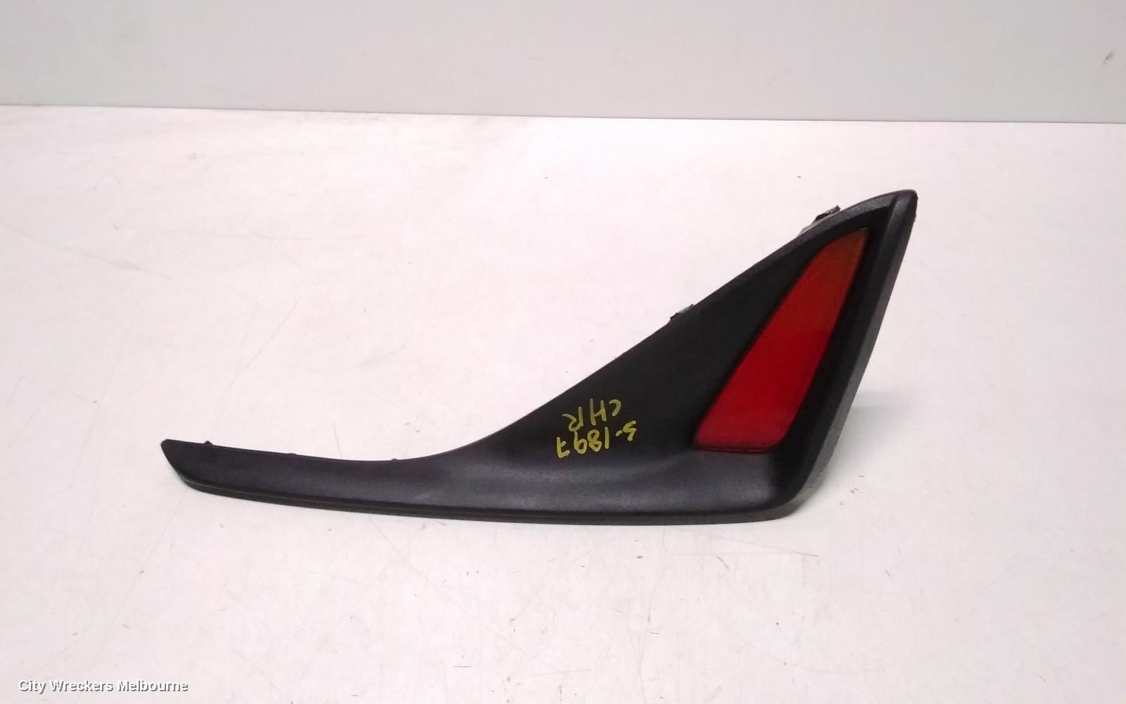 TOYOTA C-HR LEFT TAILLIGHT, GEN 1, BUMPER REFLECTOR, 12/2016 ONWARDS - Image 1