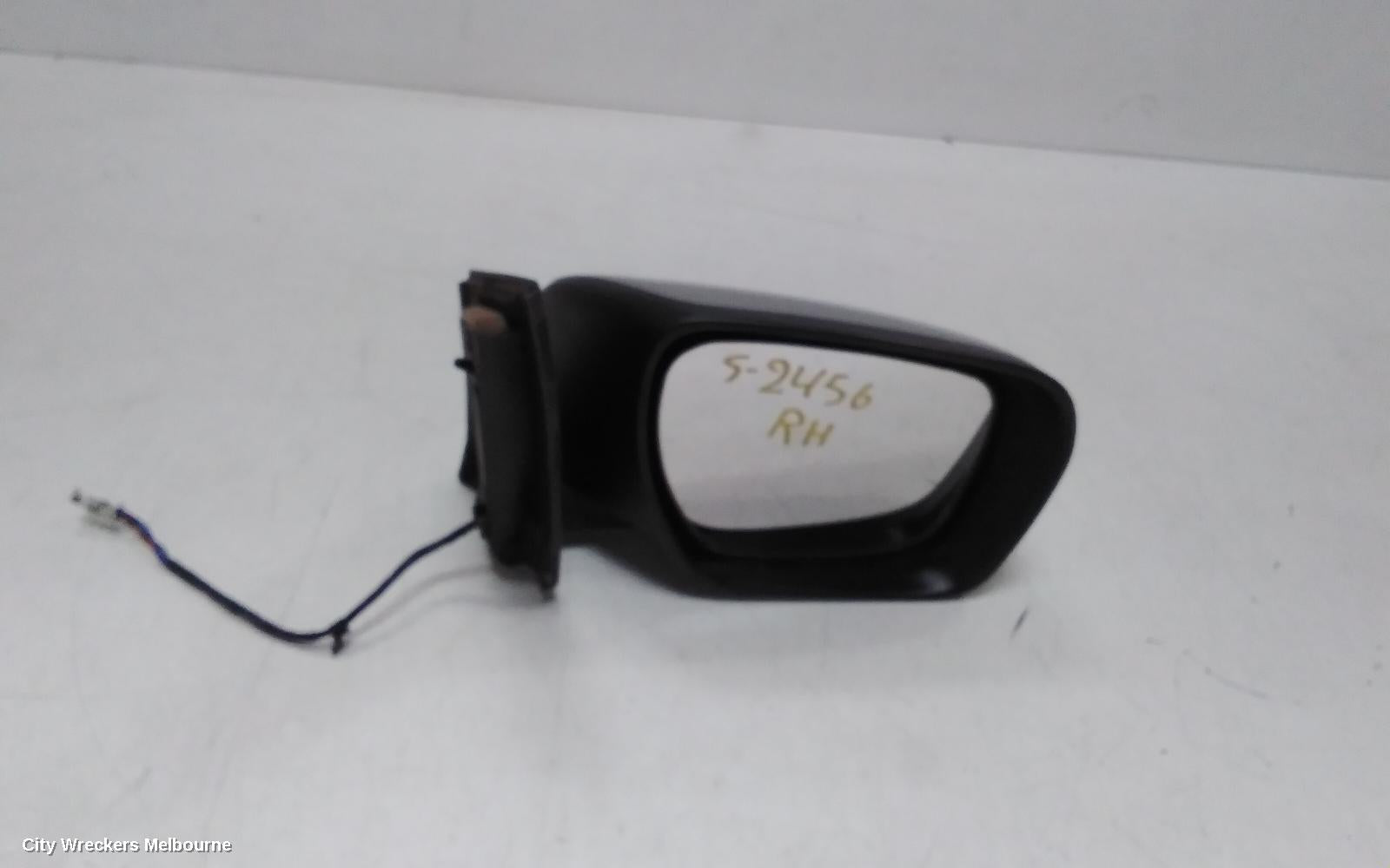 MAZDA CX7 RIGHT DOOR MIRROR, ER, HEATED, 6 WIRE TYPE, 11/2006 - 02/2012 - Image 1