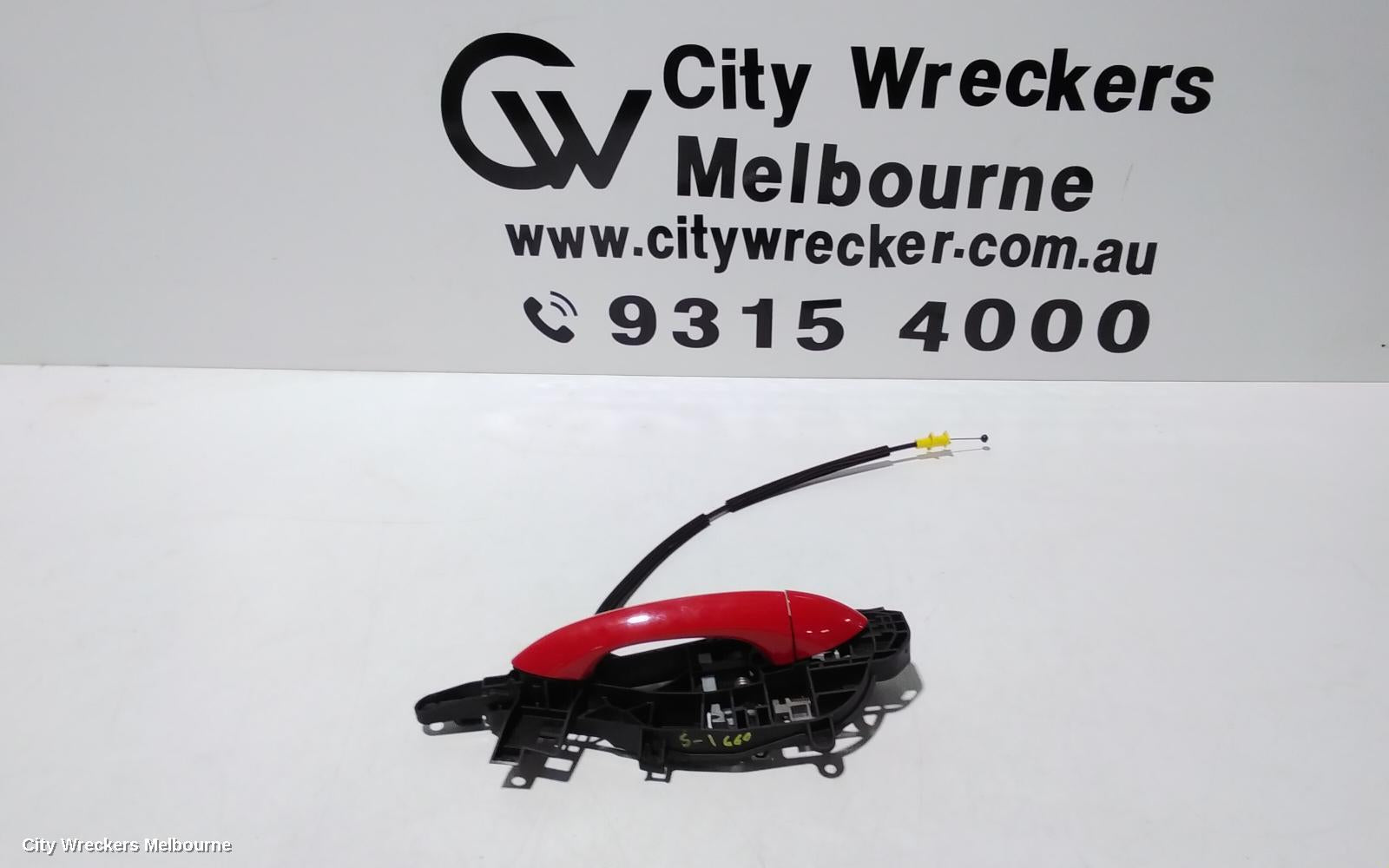 HOLDEN ASTRA DOOR HANDLE, OUTER, RH FRONT, BK, 5DR HATCH, W/ KEYLESS ENTRY TYPE, 09/2016 ONWARDS - Image 1