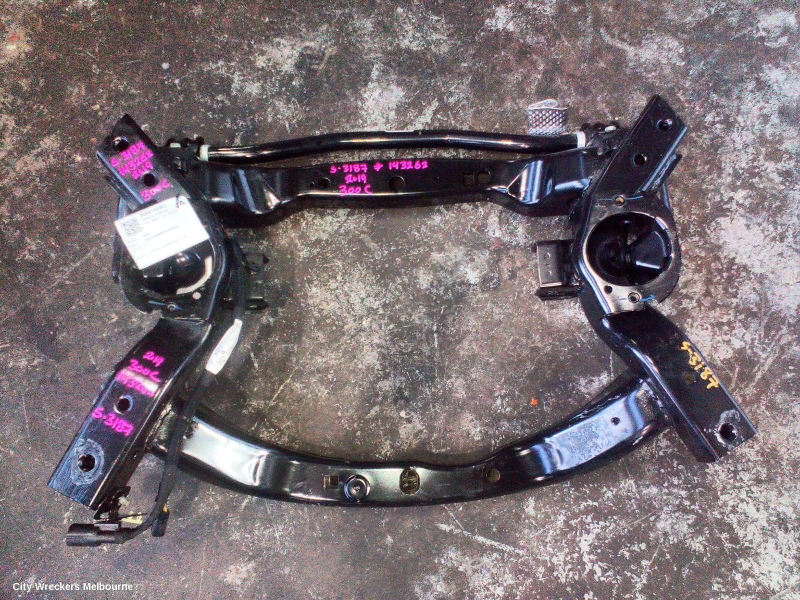 CHRYSLER 300C FRT XMEMBER/CRADLE, LX2, PETROL, CROSSMEMBER, 12/2011 - 12/2021 - Image 2
