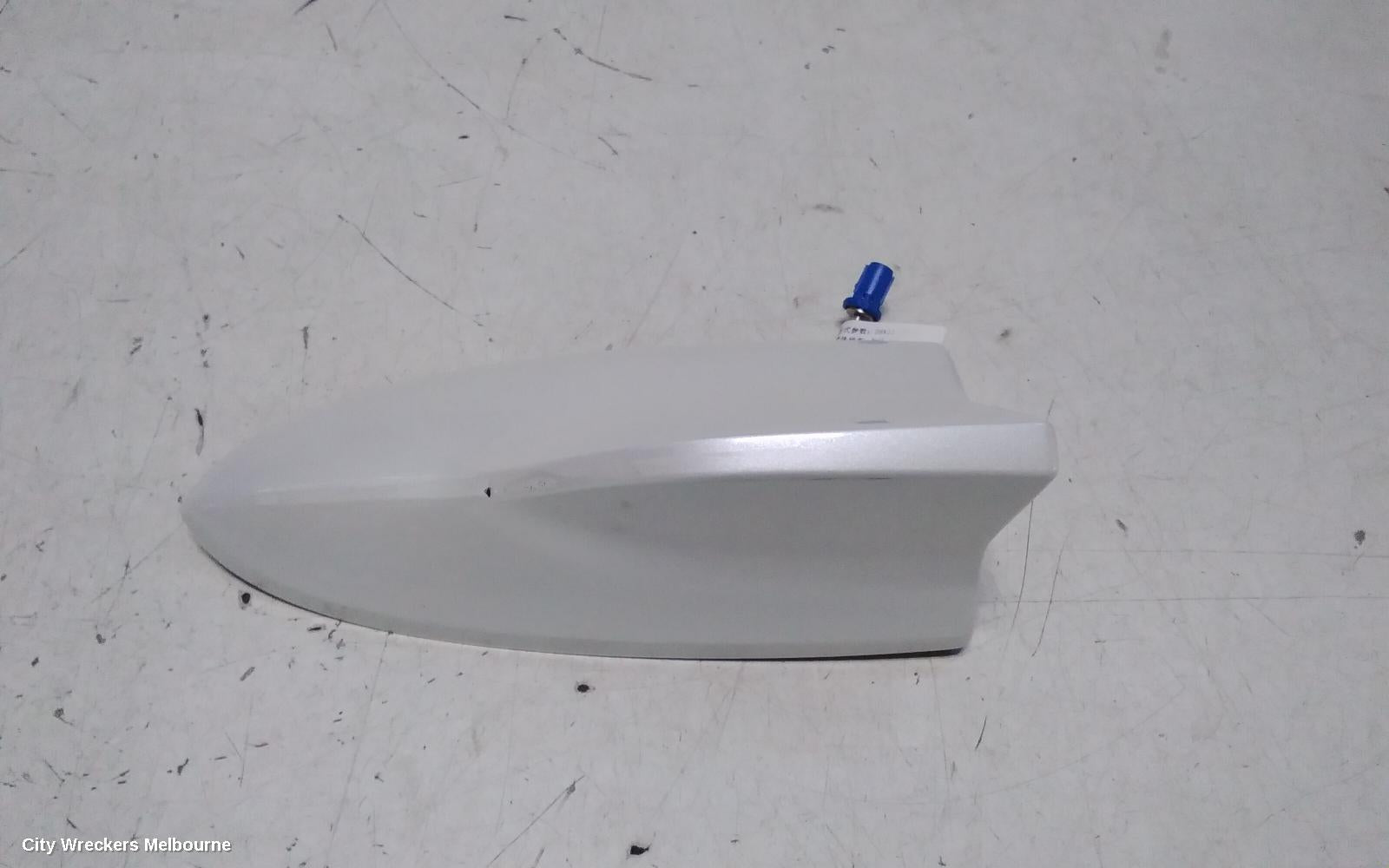 MG HS ANTENNA, SAS23, SHARK FIN, 09/2019 - 12/2024 - Image 1