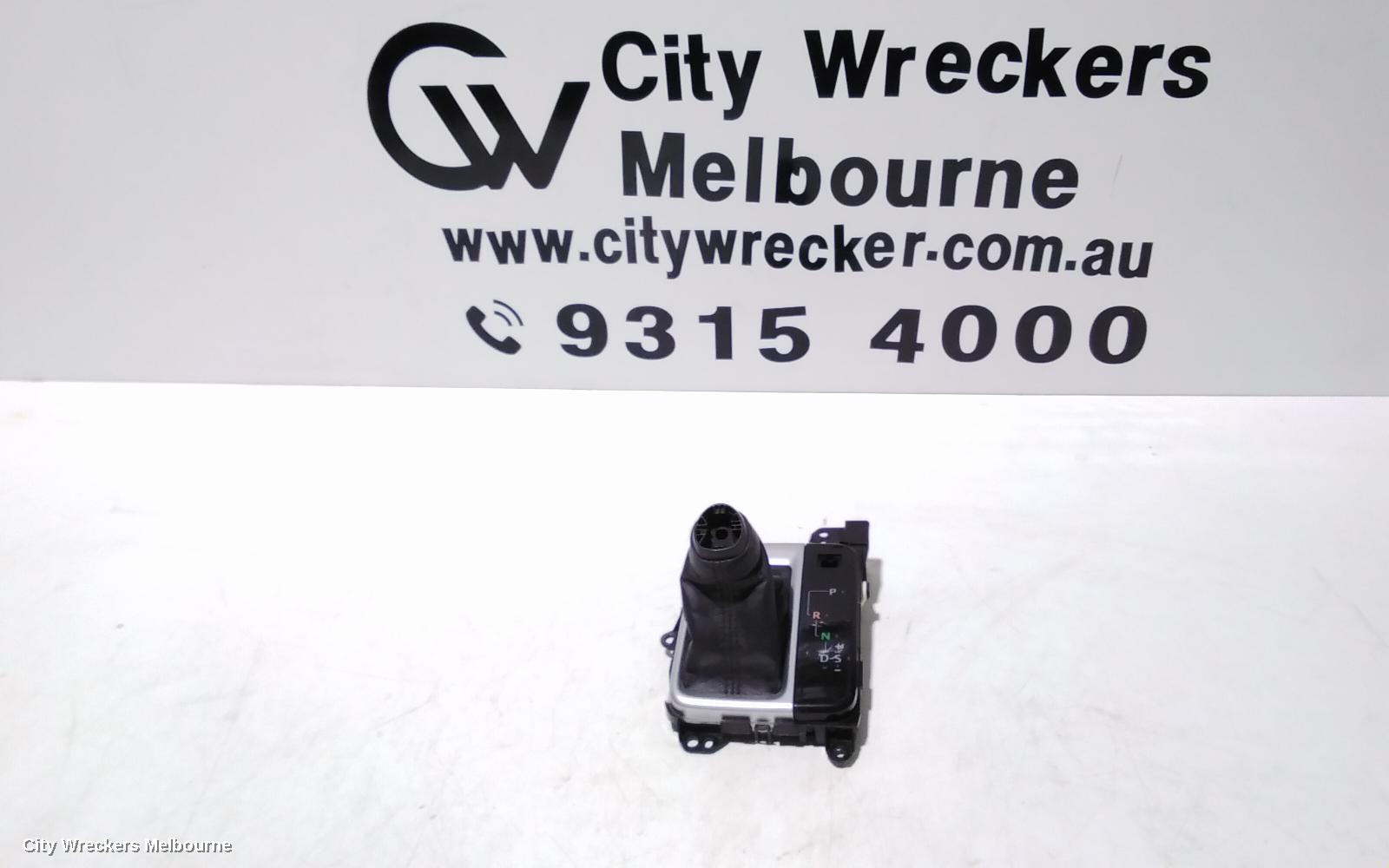 TOYOTA KLUGER GEAR STICK/SHIFTER, XU50 SERIES, 03/2014 - 02/2021 - Image 1