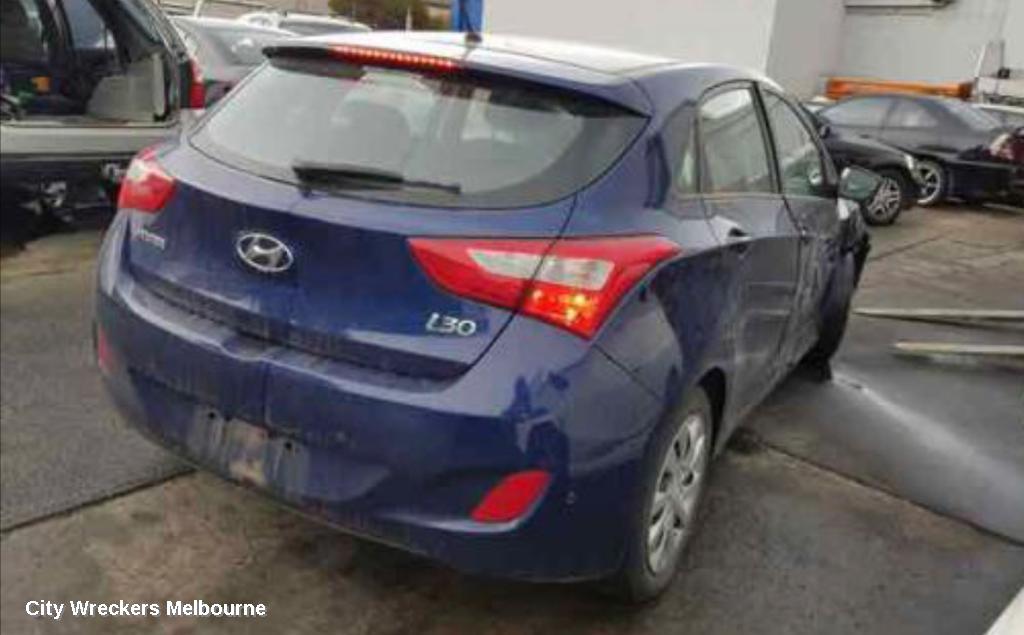 HYUNDAI I30 INSTRUMENT CLUSTER, PETROL, AUTO T/M TYPE, TACHO IS UP TO 8 TYPE, GD, 03/2012 - 02/2017 - Image 3