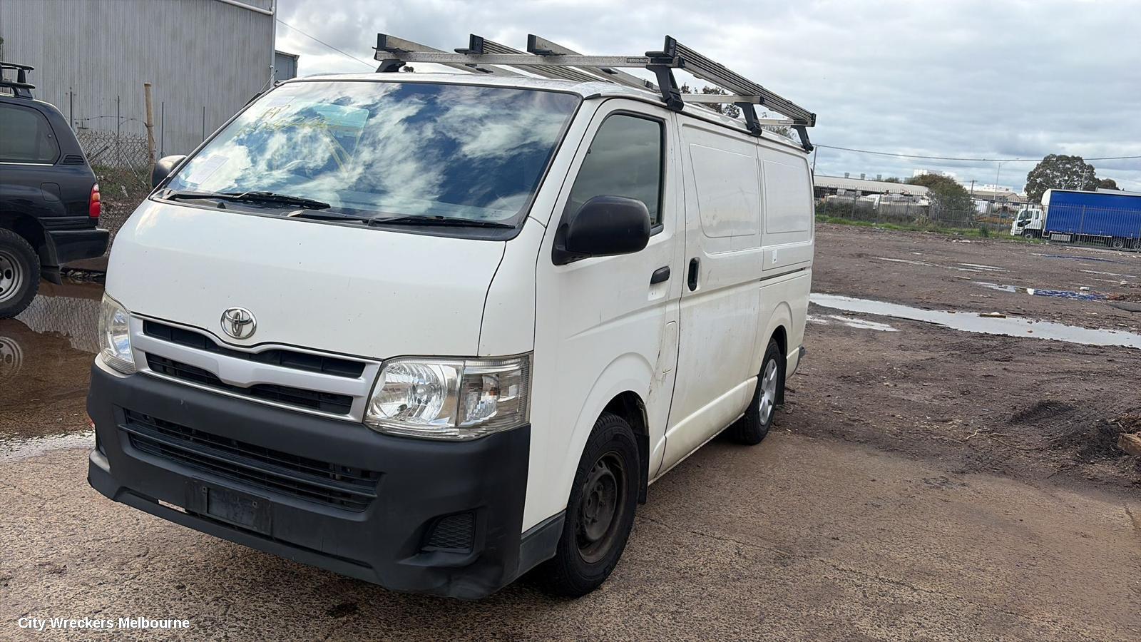 TOYOTA HIACE ROOF RACK/BARS, GENUINE, TRH/KDH, 01/2005 - 04/2019 - Image 2