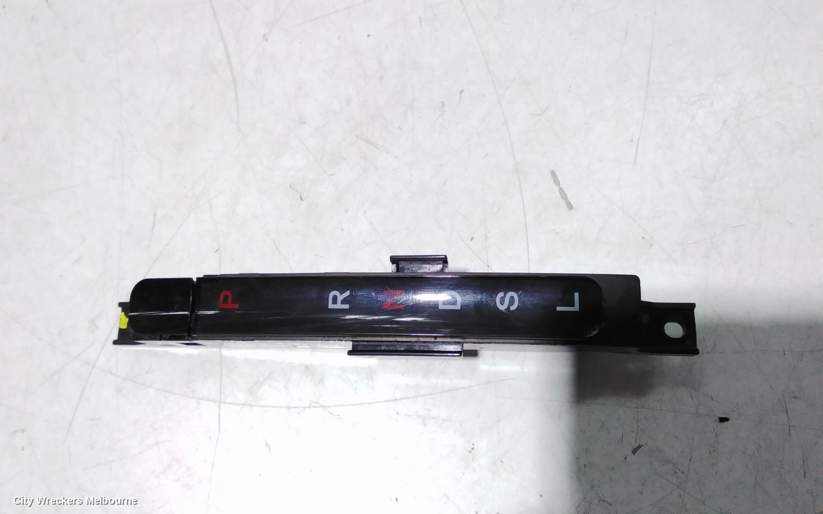 HONDA HRV, RU, 12/2014 - 10/2021, GEAR SHIFTER SIGN MARK: 95234 - Image 1