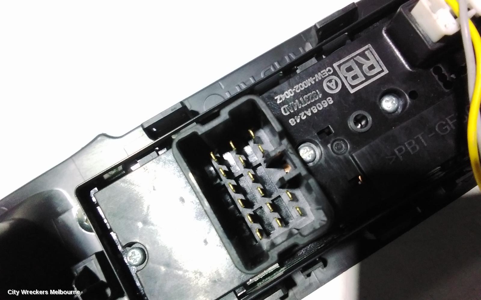 MITSUBISHI OUTLANDER PWR DR WIND SWITCH, RH FRONT (MASTER SWITCH), ZJ, 10/2012 - 03/2015 - Image 3
