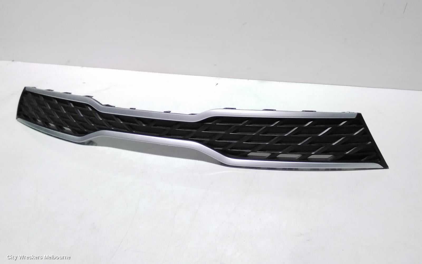 KIA RIO GRILLE, RADIATOR GRILLE, YB, S/SPORT, SILVER SURROUND TYPE, 12/2016 - 06/2020 - Image 2