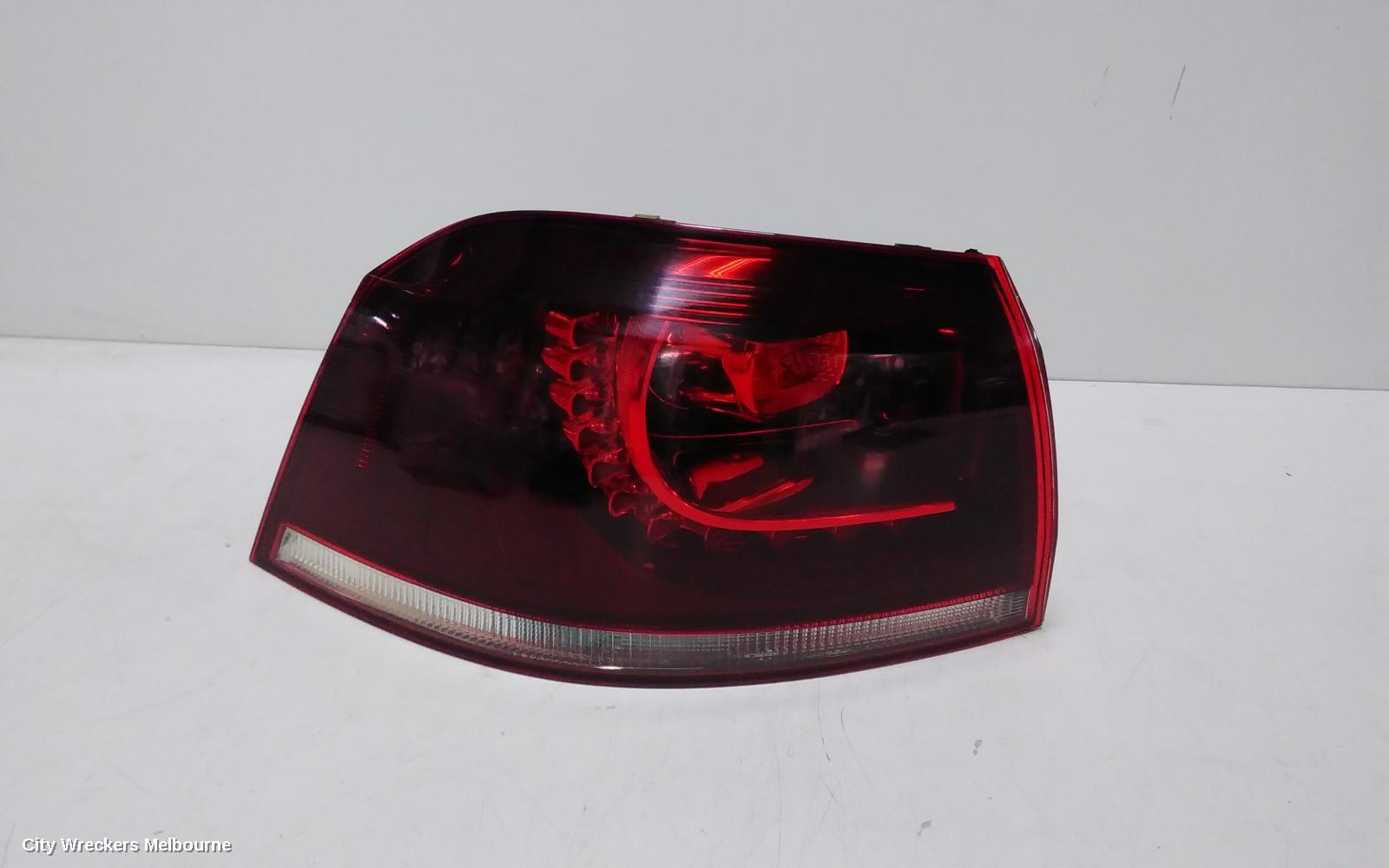 VOLKSWAGEN GOLF LEFT TAILLIGHT, GEN 6, CABRIO, 07/2011 - 01/2016 - Image 1