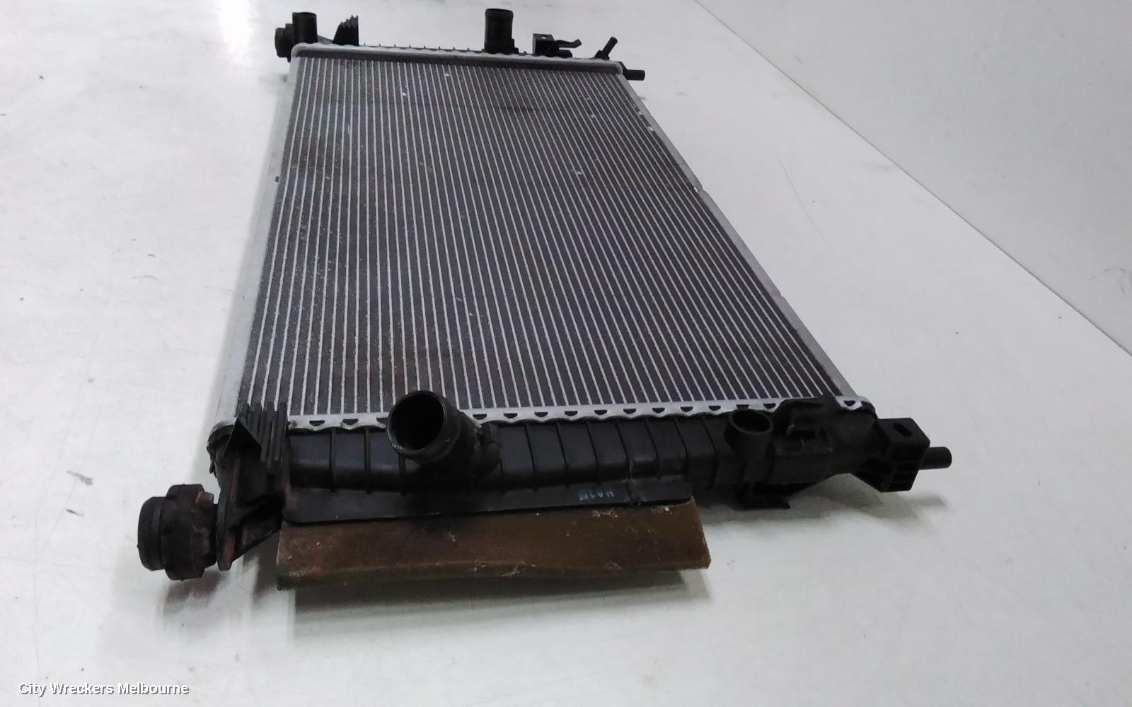 MAZDA 3 RADIATOR, AUTO/MANUAL, 2.0, PETROL, BL, 04/2009 - 10/2013 - Image 3