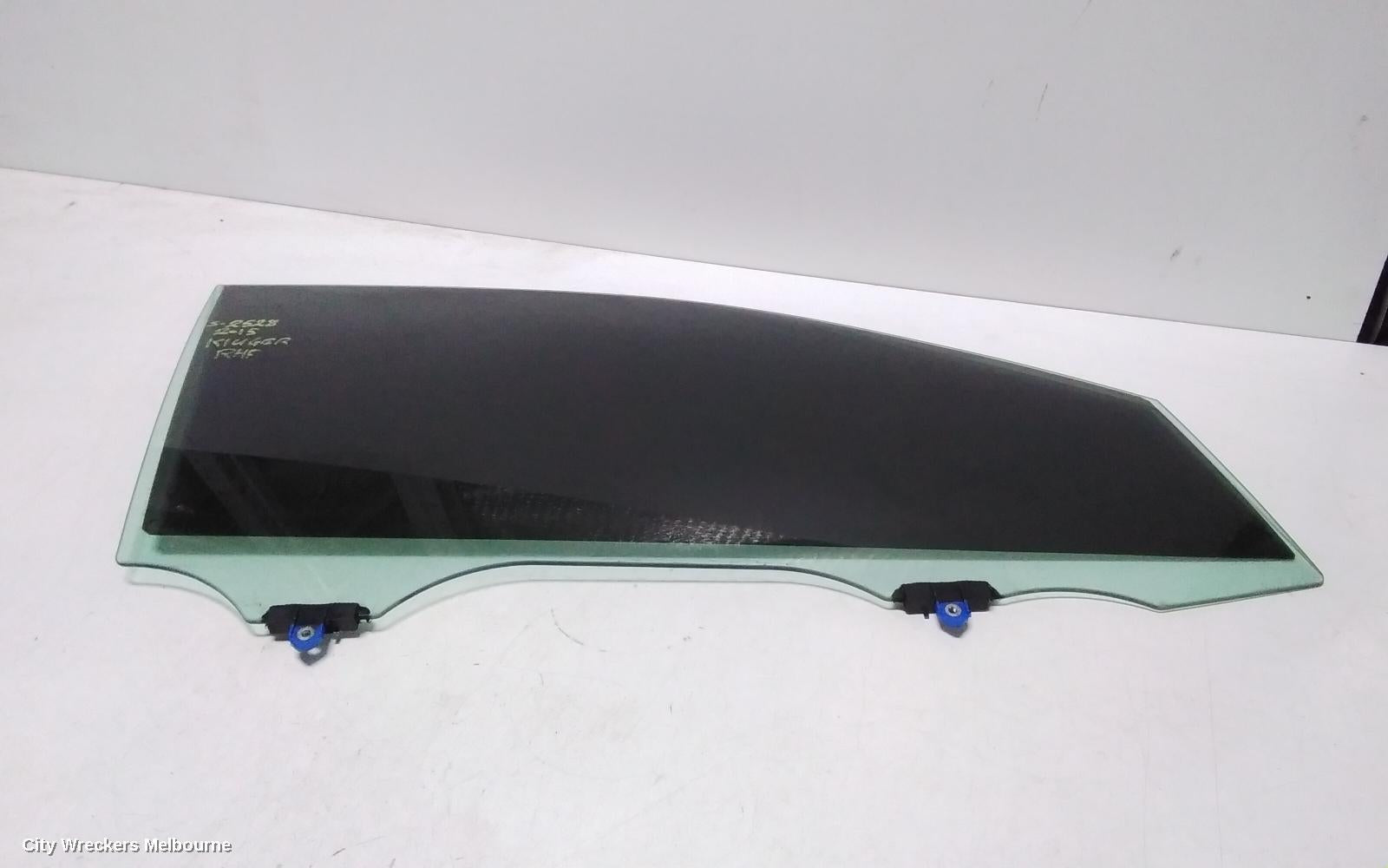 TOYOTA KLUGER RIGHT FRONT DOOR WINDOW, GSU50/GSU55, 12/2013 - 02/2021 - Image 1