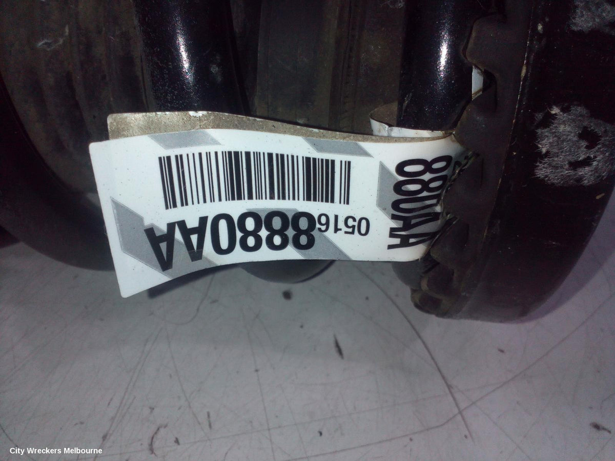 153975 - Image 3