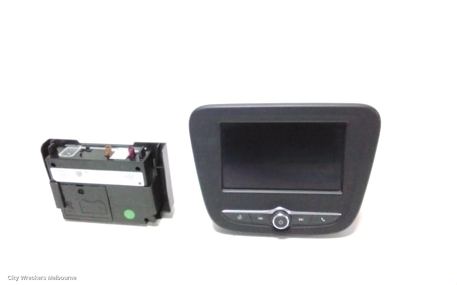 HOLDEN EQUINOX RADIO/CD/DVD/SAT/TV, 7IN TOUCHSCREEN, EQ, 09/2017 - 12/2020 - Image 1