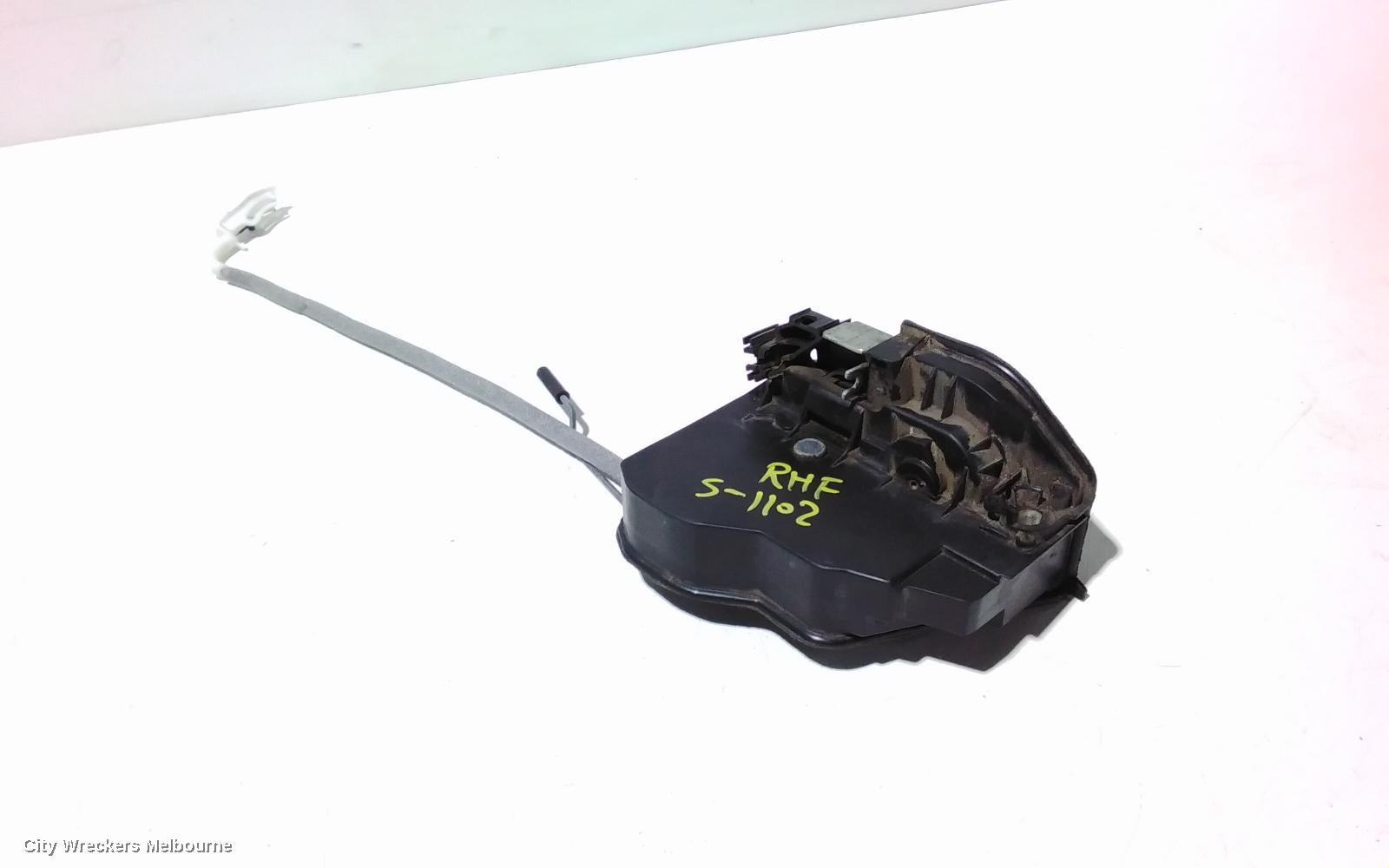 BMW 5 SERIES DOOR/BOOT/GATE LOCK, RIGHT FRONT DOOR LOCK, E60, STANDARD DOOR TYPE, 10/2003 - 04/2010 - Image 1