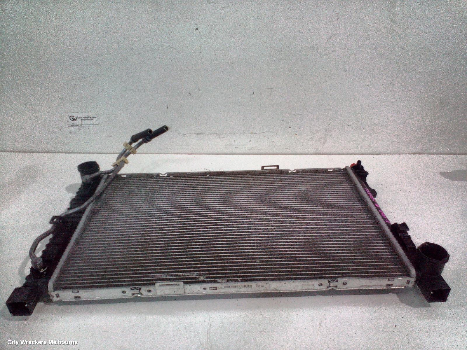 MERCEDES CLC CLASS RADIATOR, AUTO, 1.8, CL203, 08/2008 - 03/2011 - Image 2