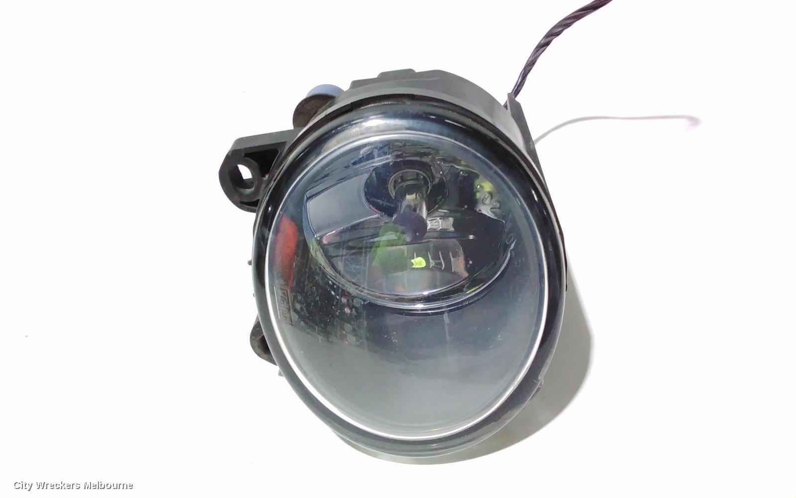 BMW X5 RIGHT INDICATOR/FOG/SIDE, BUMPER FOGLAMP, E53, 10/2002 - 08/2006 - Image 2