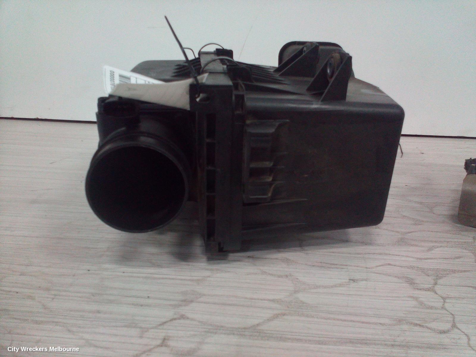KIA CARNIVAL/GRAND CARNIVAL AIR CLEANER/BOX, AIR CLEANER, VQ, PETROL, 06/2010 - 12/2014 - Image 3