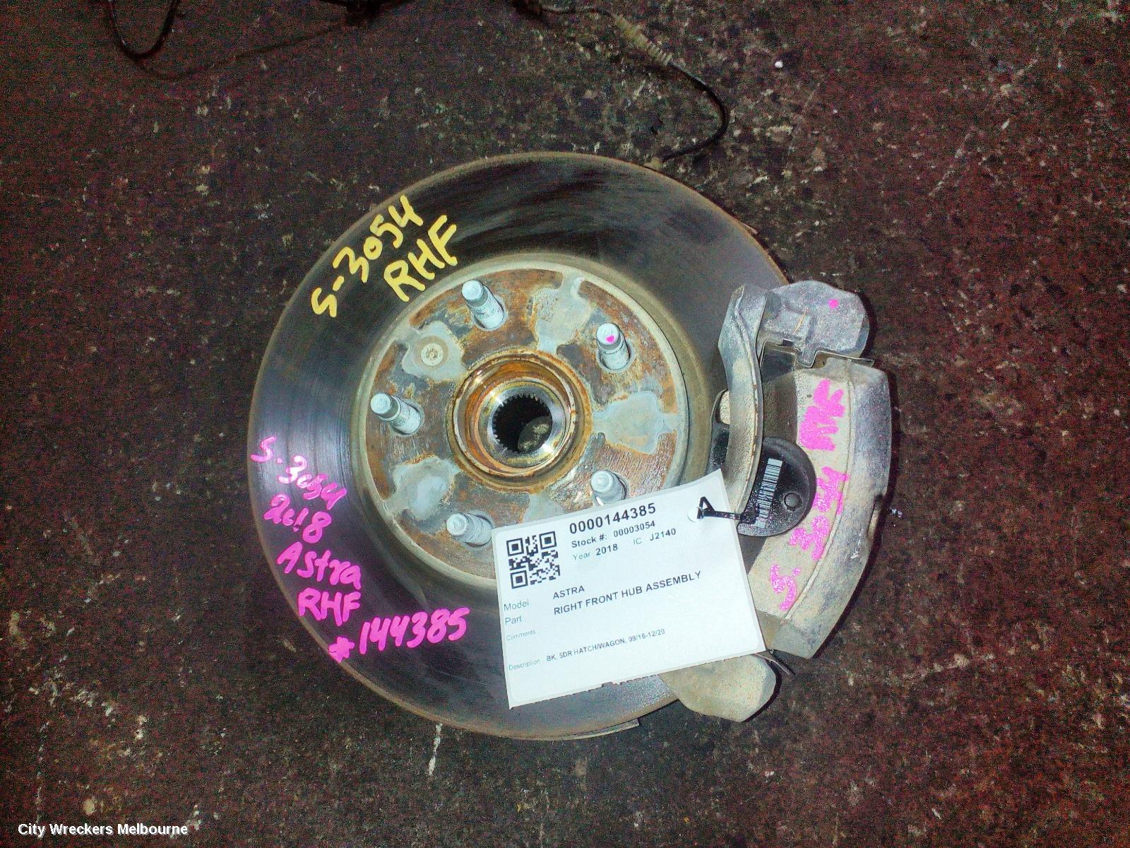 HOLDEN ASTRA RIGHT FRONT HUB ASSEMBLY, BK, 5DR HATCH/WAGON, 09/2016 - 12/2020 - Image 2