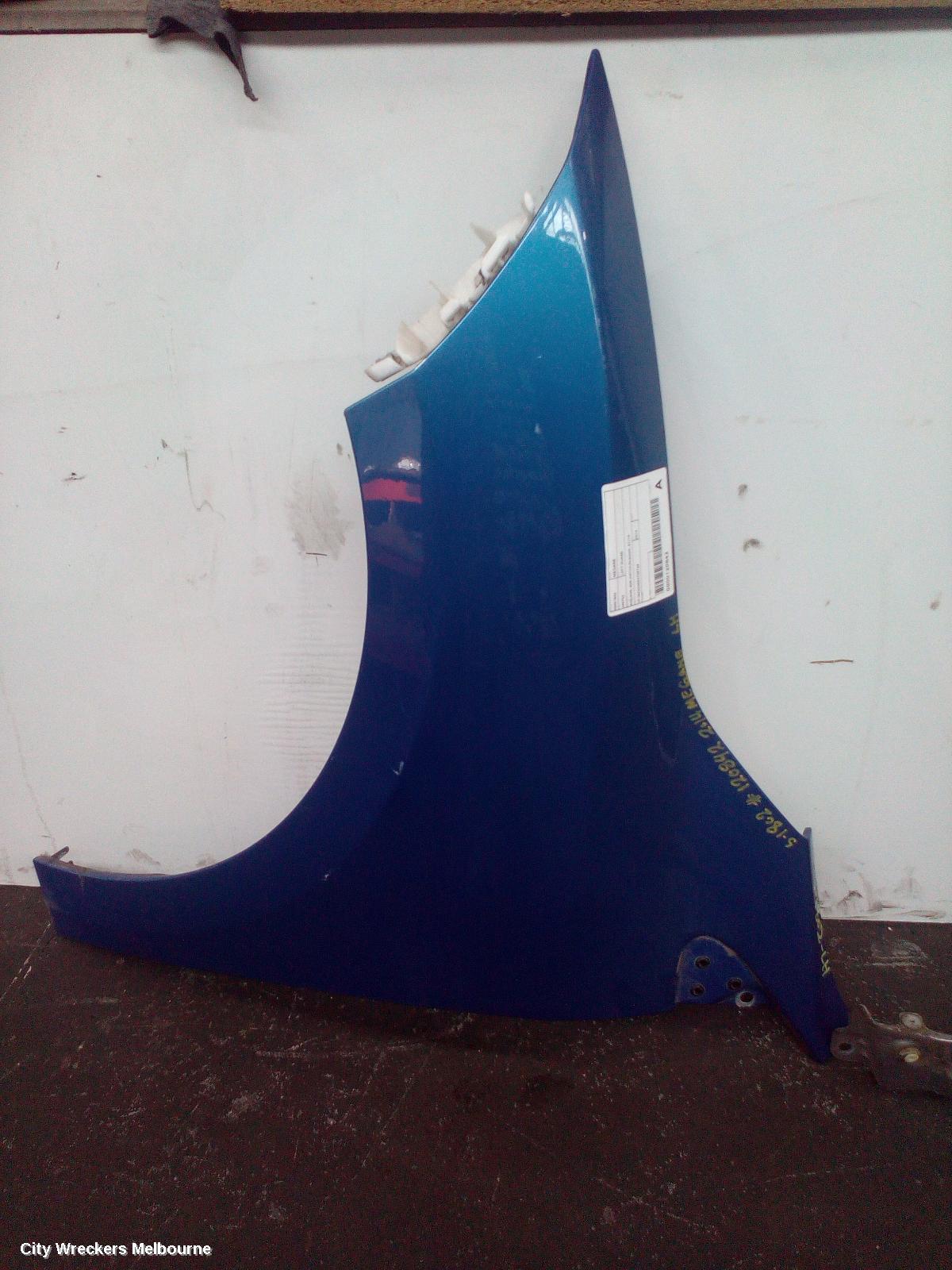 RENAULT MEGANE LEFT GUARD, X95/K95, 5DR HATCH/WAGON, 07/2014 ONWARDS - Image 2