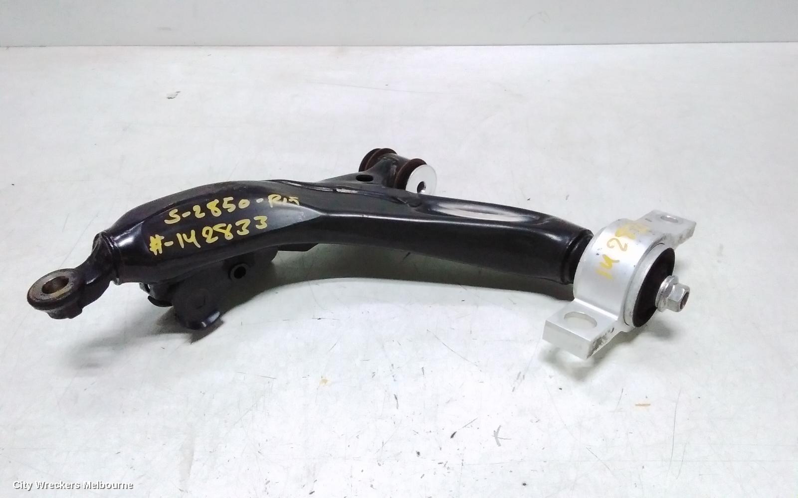 LEXUS IS SERIES RIGHT FRONT LOWER CONTROL ARM, XE30, 04/2013 - 09/2016 - Image 1