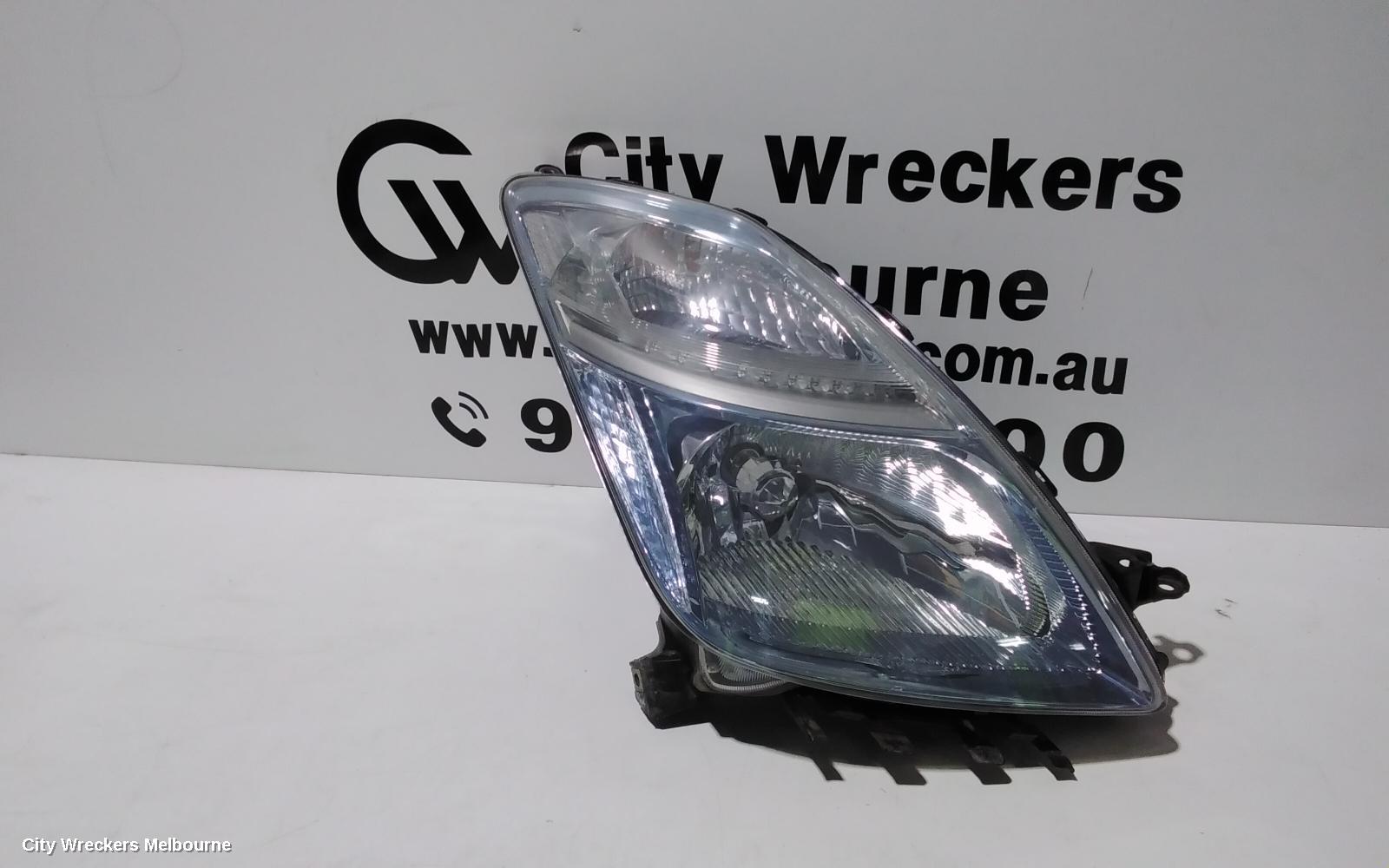 TOYOTA PRIUS RIGHT HEADLAMP, NHW20R, 11/2005 - 05/2009 - Image 2