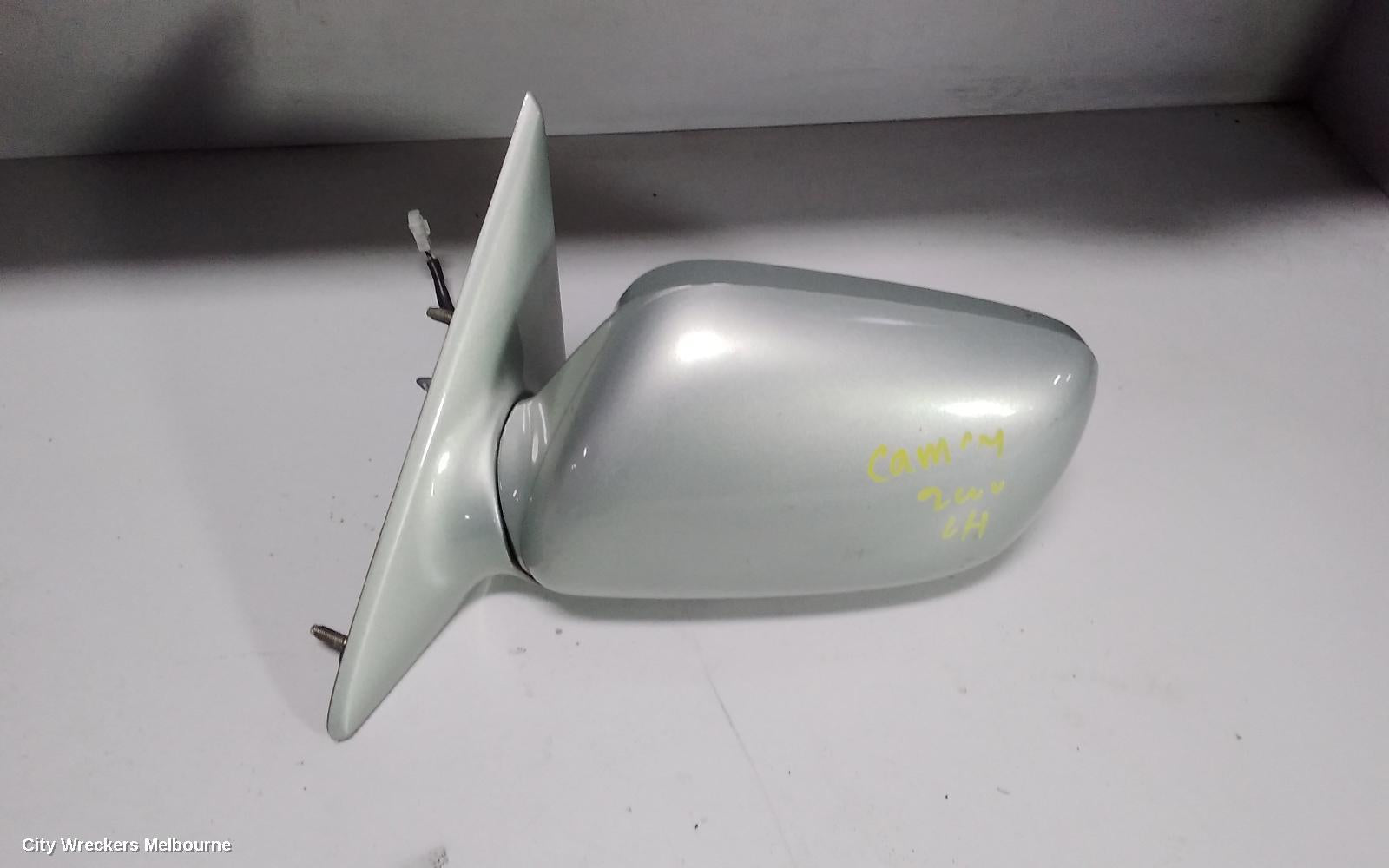 TOYOTA CAMRY LEFT DOOR MIRROR, SK20, POWER, COLOUR CODED, 08/1997 - 09/2000 - Image 3
