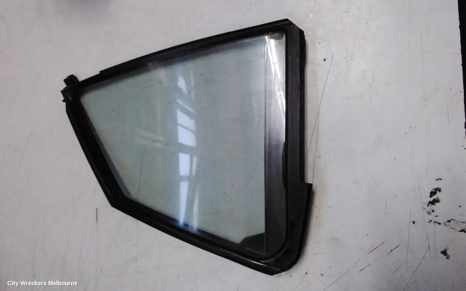 MAZDA 6 RIGHT REAR 1/4 DOOR GLASS, GG/GY, STANDARD TINT TYPE, 5DR HATCH, 09/2002 - 02/2008 - Image 1