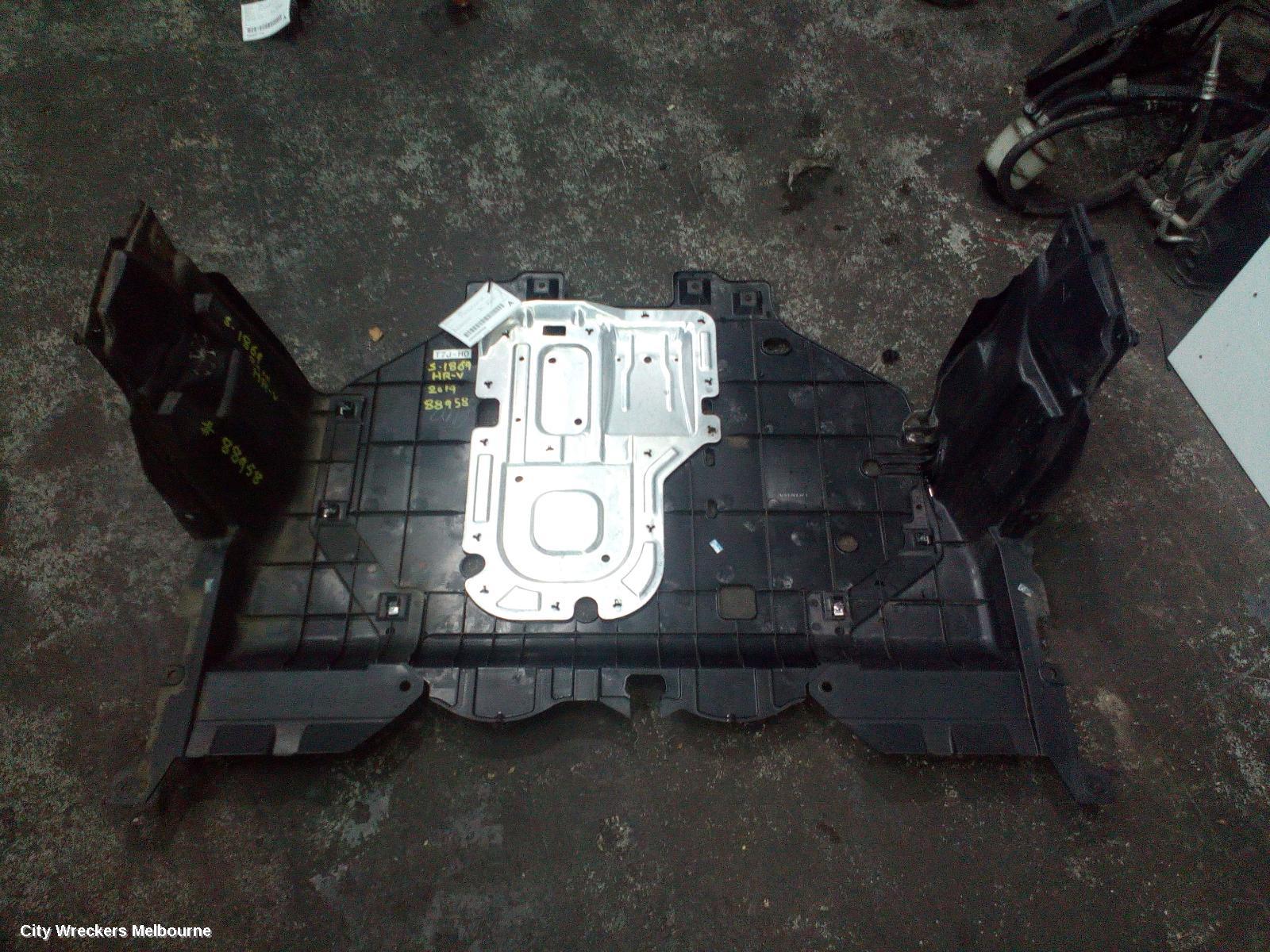 HONDA HRV LOWER ENGINE SPLASH TRAY - Image 2