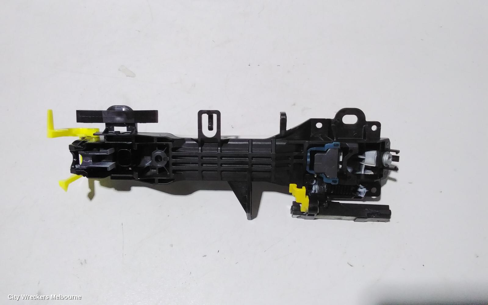 SUBARU FORESTER DOOR HANDLE, OUTER, LH FRONT, SJ, 12/2012 - 08/2018 - Image 3