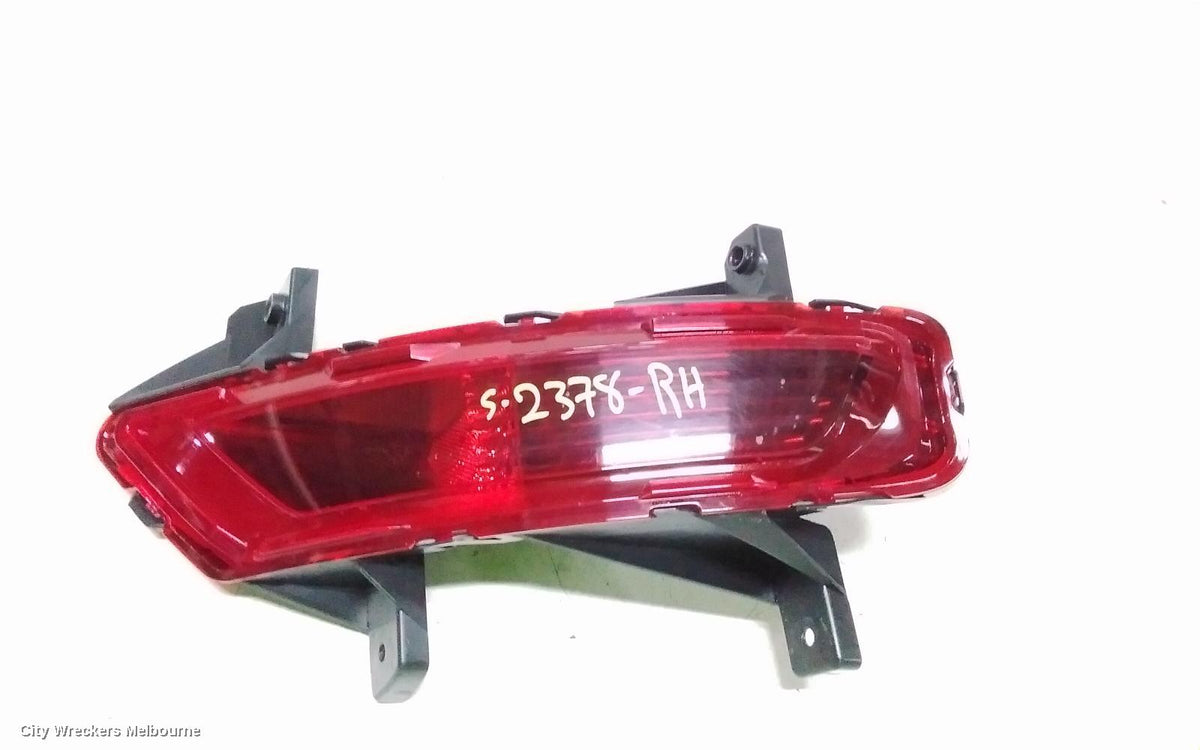 MAZDA CX8 RIGHT TAILLIGHT, IN BUMPER REFLECTOR, KG, 05/2018 - 10/2022 - Image 2
