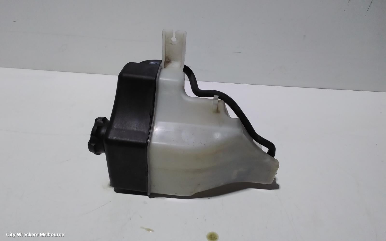 HYUNDAI ILOAD/IMAX OVERFLOW BOTTLE, TQ, 11/2007 - 03/2021 - Image 3
