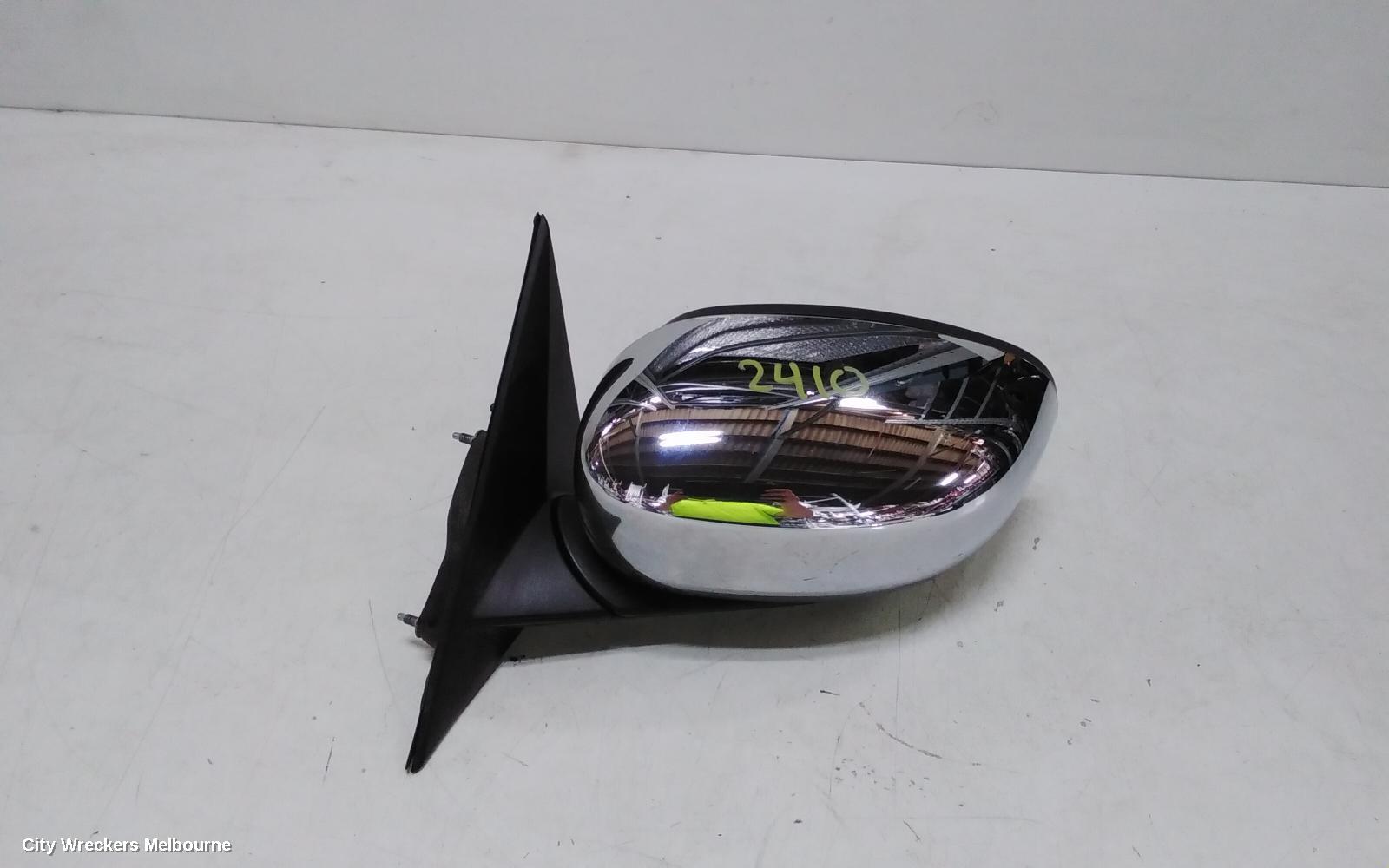 CHRYSLER 300C LEFT DOOR MIRROR, POWER, 01/2005 - 01/2008 - Image 1