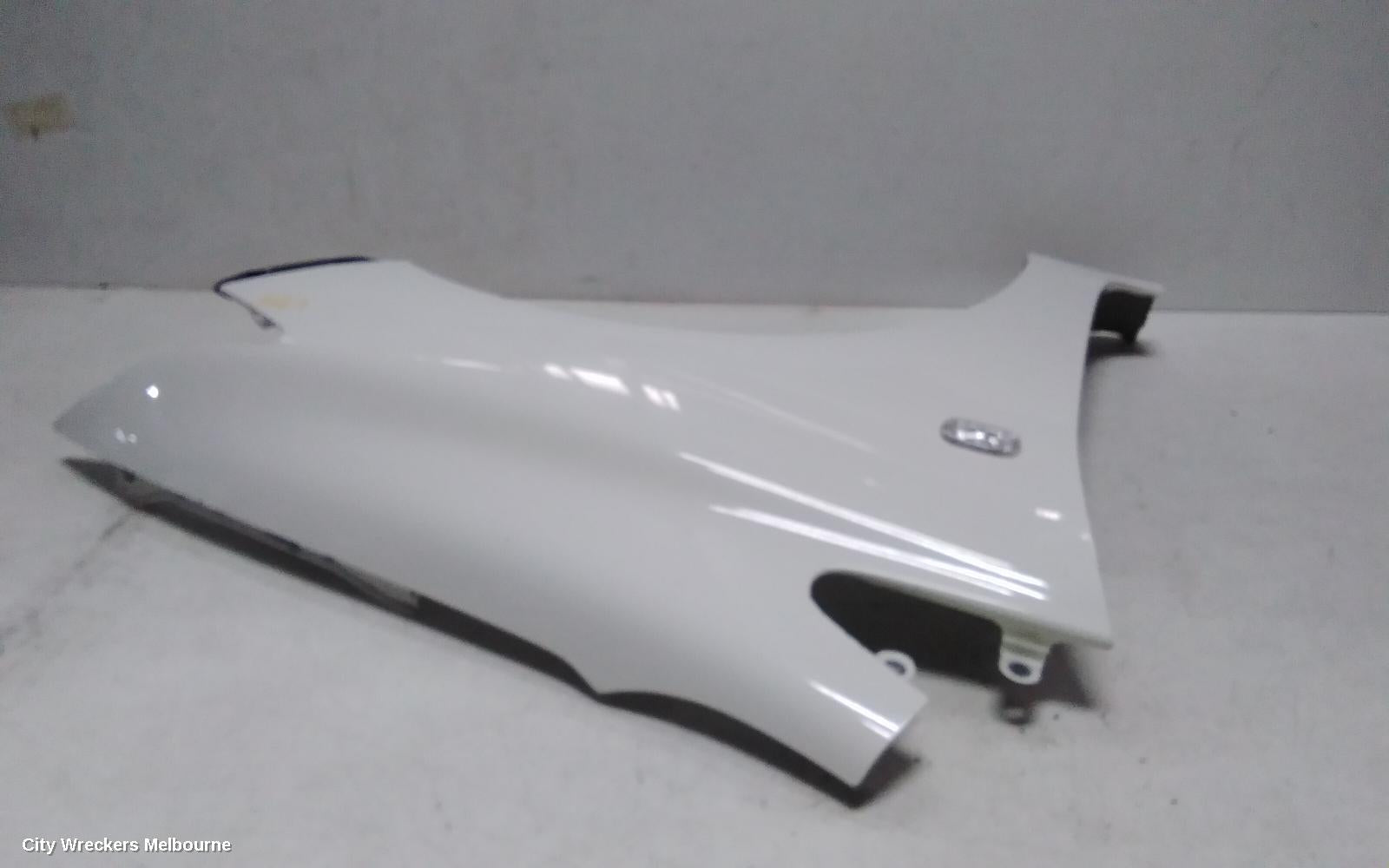 HONDA CIVIC RIGHT GUARD, 9TH GEN, SEDAN (VIN MRHFB), W/ REPEATER LAMP TYPE, 07/2012 - 04/2016 - Image 1