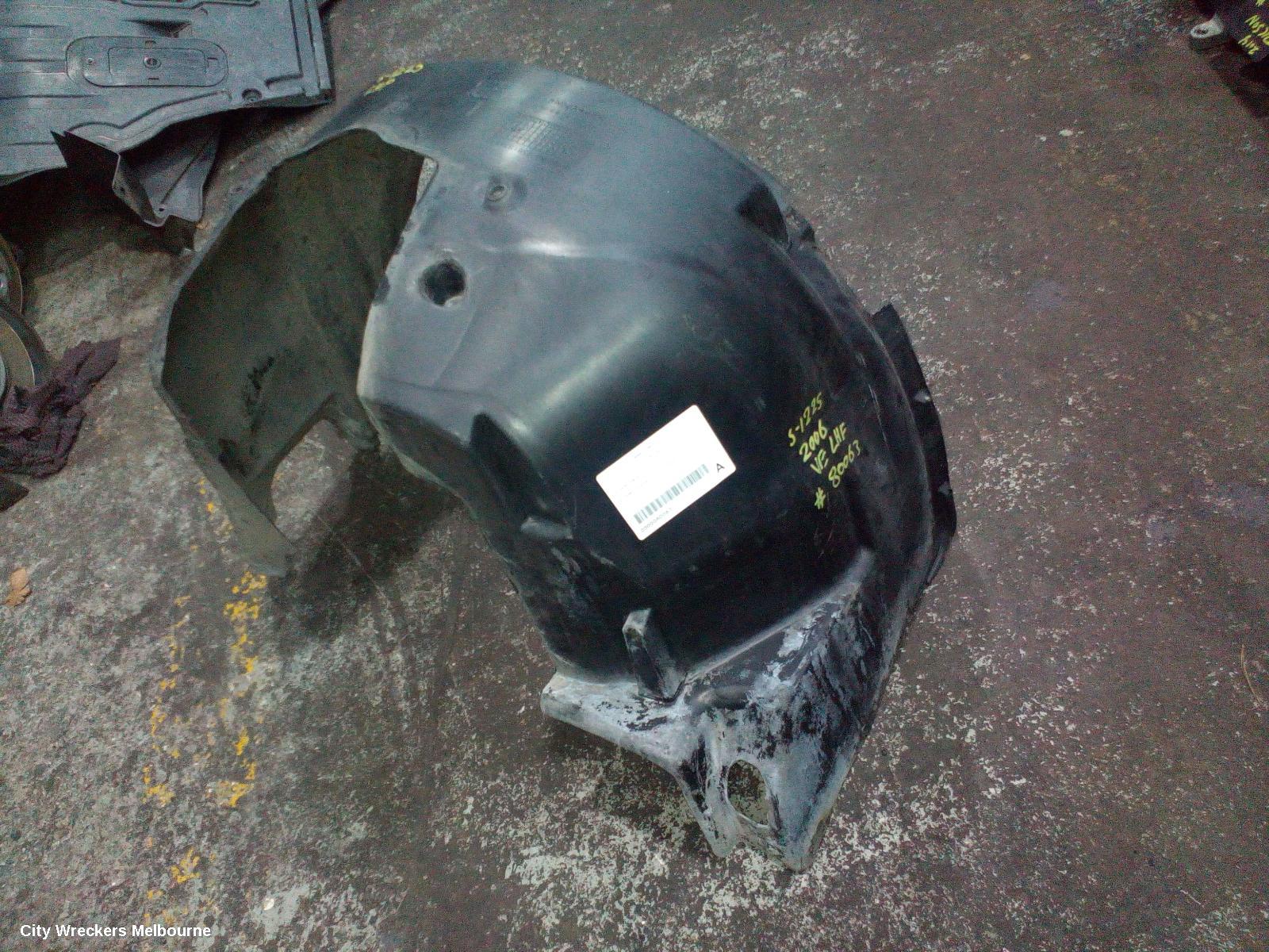 HOLDEN COMMODORE LEFT GUARD LINER, VE, FRONT, 08/2006 - 04/2013 - Image 2