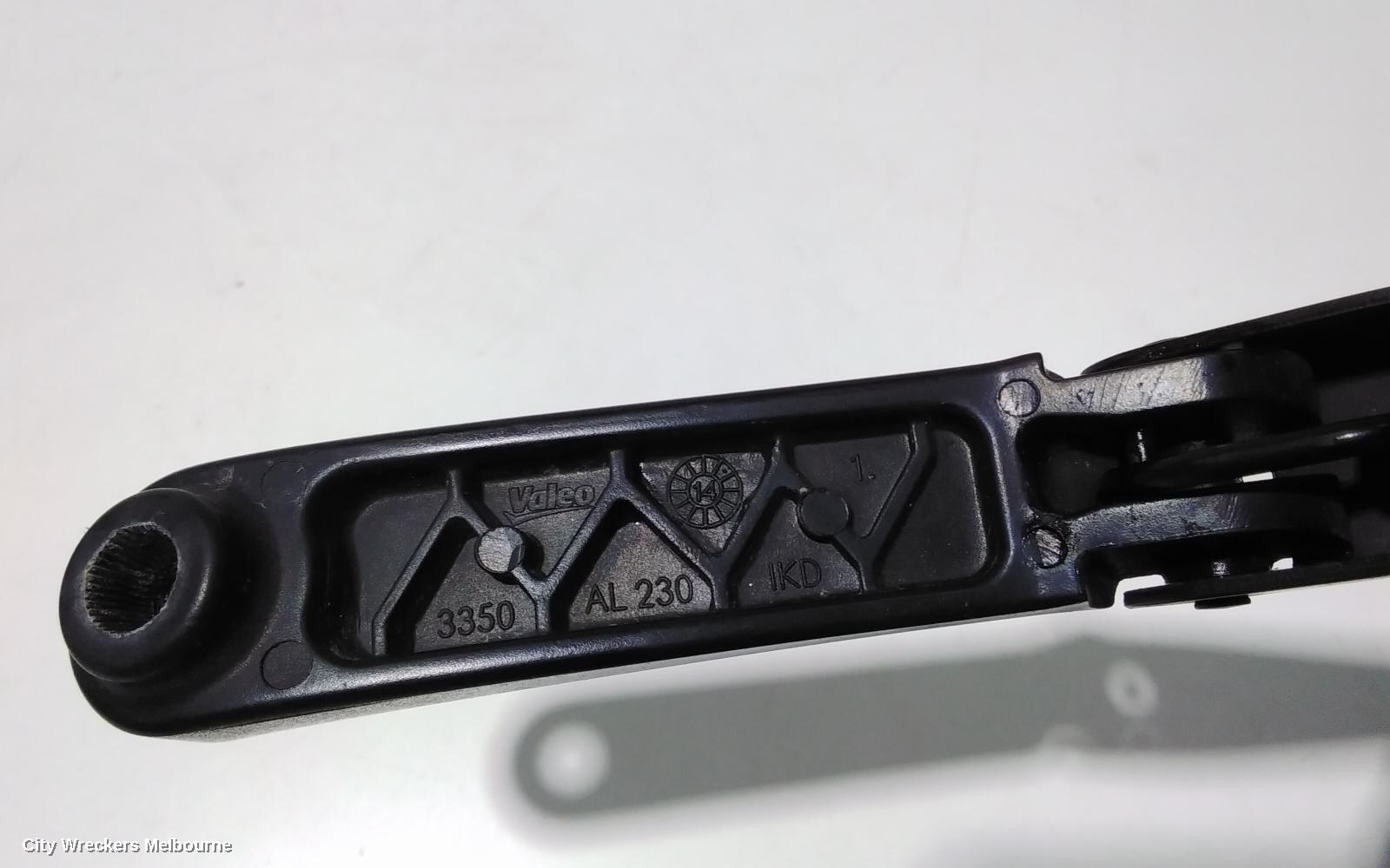 AUDI Q3 WIPER ARM, 8U, 03/2012 - 12/2018 - Image 3
