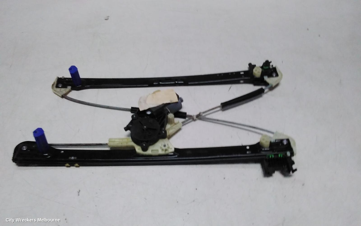 LAND ROVER DISCOVERY LEFT REAR WND REG/MOTOR, L462, 12/2016 ONWARDS - Image 2