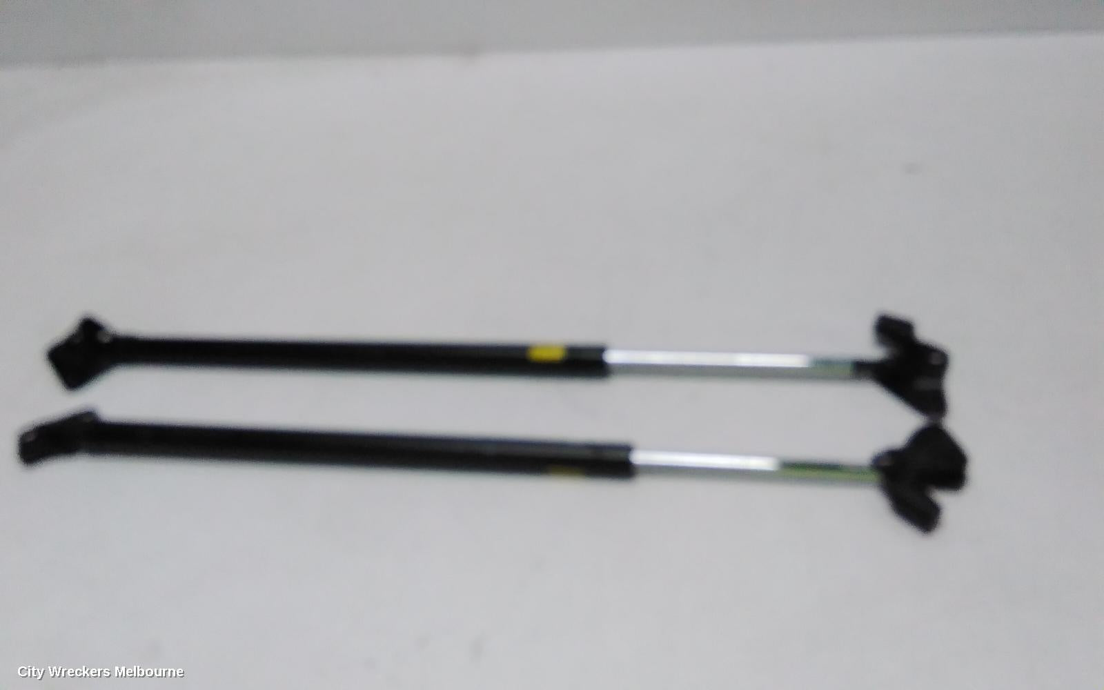 TOYOTA HIACE HATCH STRUT, LWB/SWB, PAIR, TRH/KDH, 03/2005 - 04/2019 - Image 3