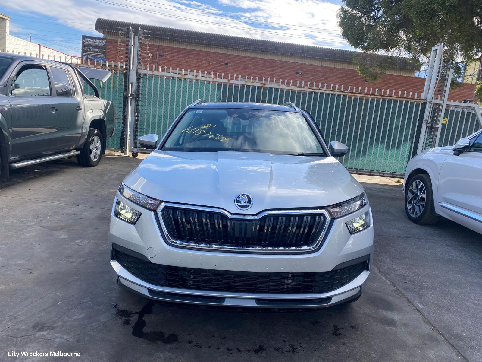 SKODA KAMIQ RIGHT GUARD, NW, 06/2020 ONWARDS - Image 1