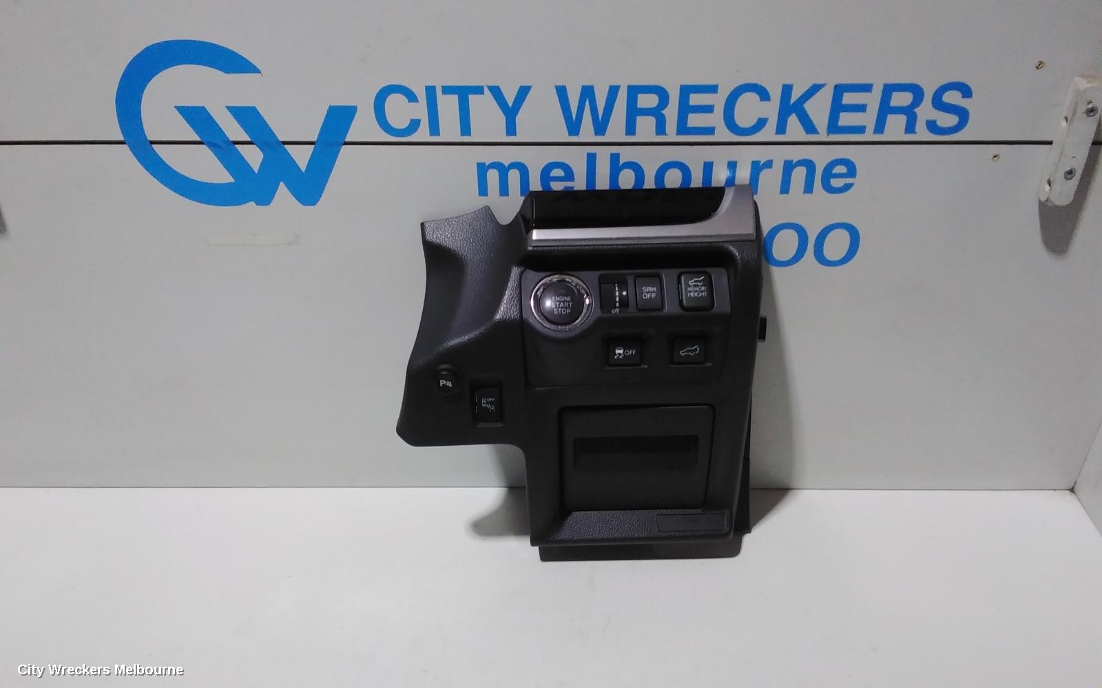 SUBARU FORESTER, SJ, 01/2013 - 08/2018, RH DASH PANEL: 79274 - Image 1