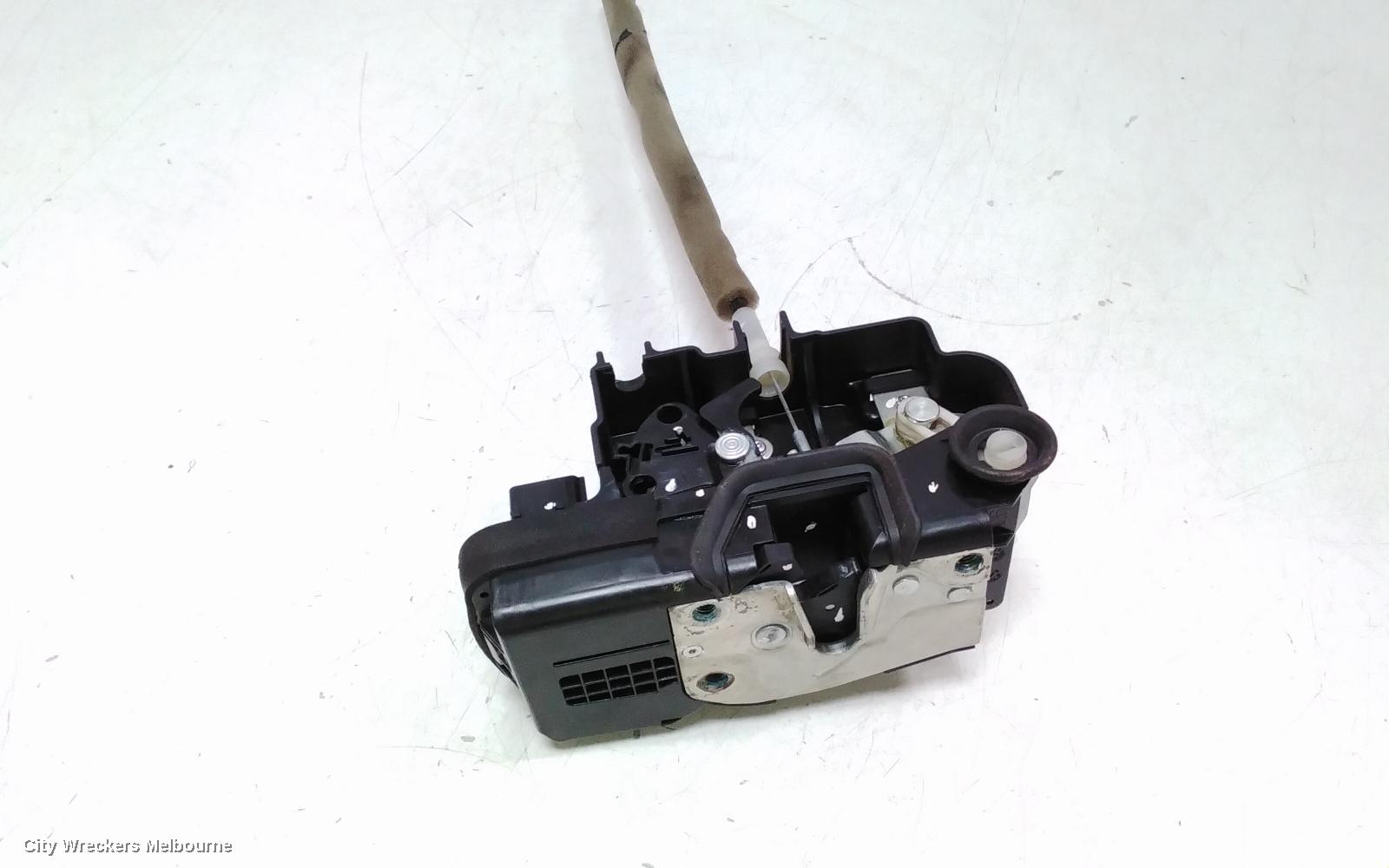 MG GS DOOR/BOOT/GATE LOCK, LEFT REAR DOOR LOCK, SAS2, 09/2016 - 08/2019 - Image 2