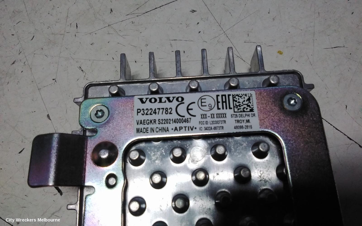 VOLVO XC40 ECU, WIRELESS CHARGING MODULE, 02/2018 - 05/2022 - Image 3
