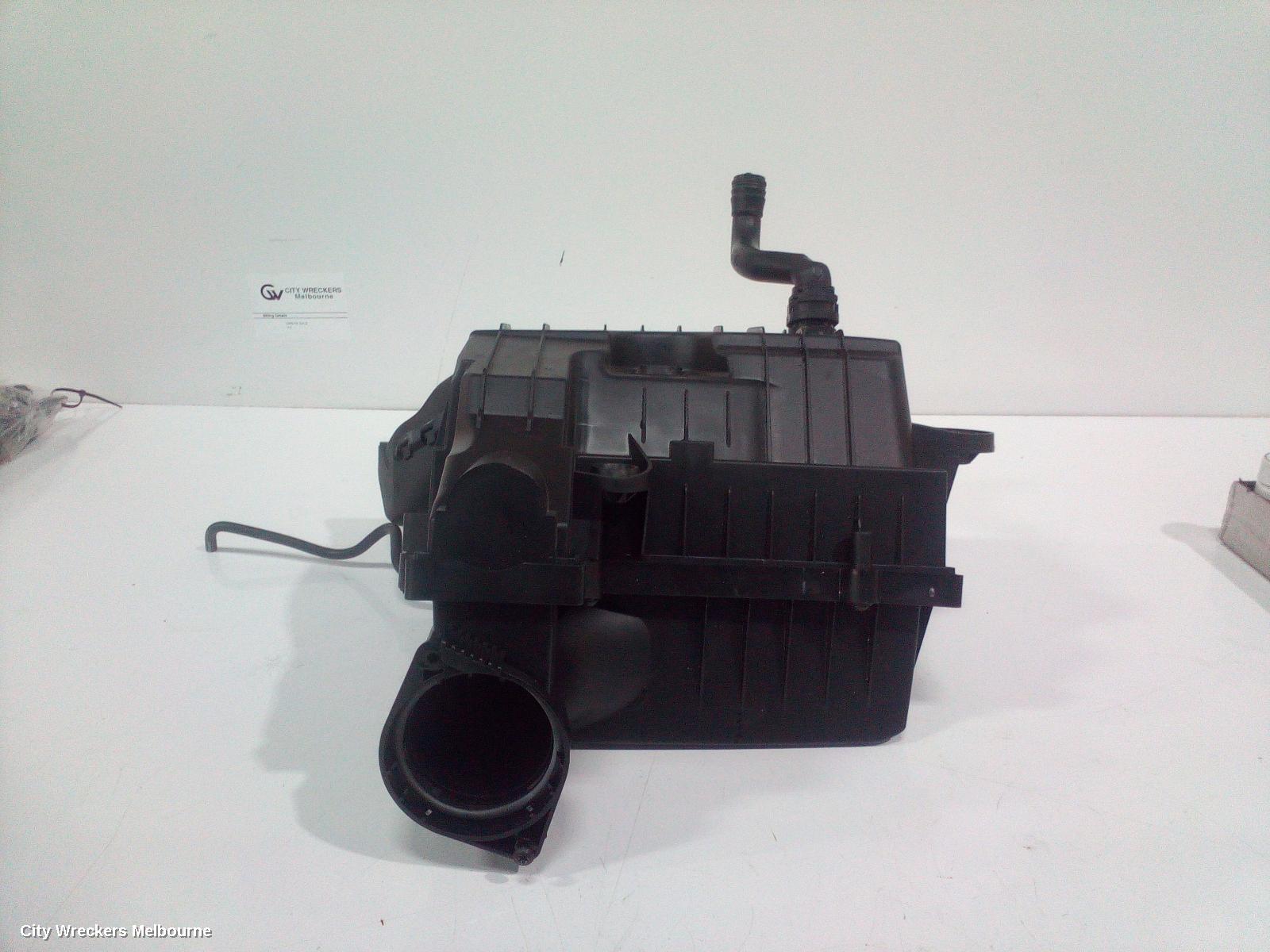 VOLKSWAGEN T-ROC AIR CLEANER/BOX, AIR CLEANER, A1, 2.0, PETROL, CZPB CODE, 03/2020 ONWARDS - Image 3