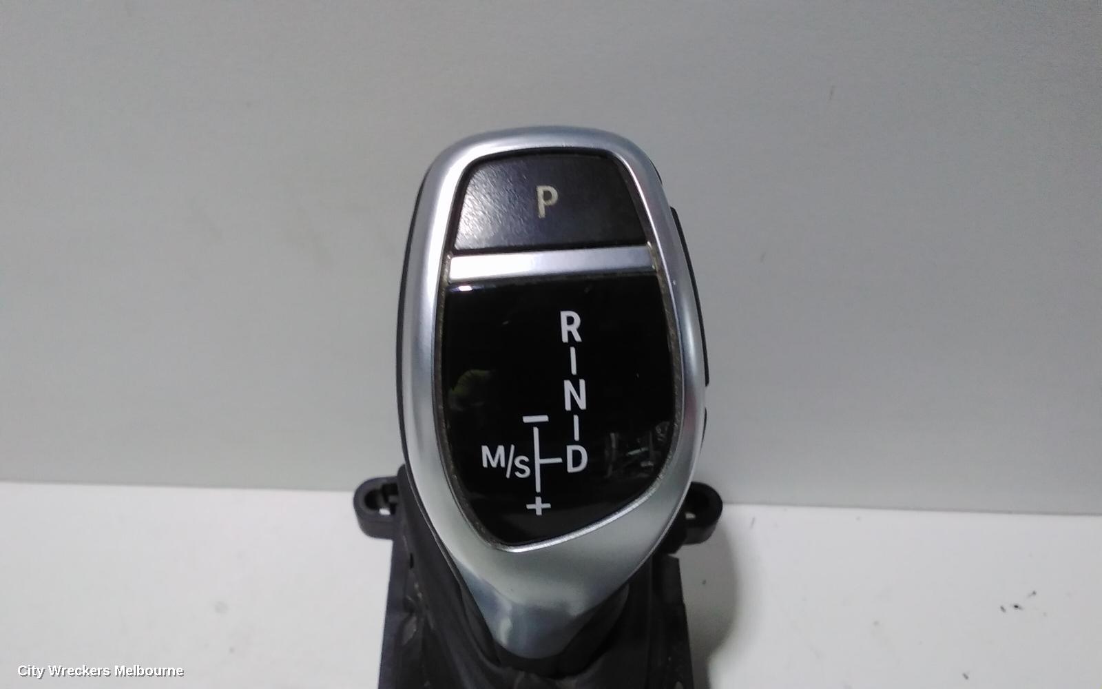 BMW 3 SERIES GEAR STICK/SHIFTER, F30, NON SPORT, AUTO (SMALL 'P' BUTTON), P/N 61319296897, 02/2012 - 12/2019 - Image 2