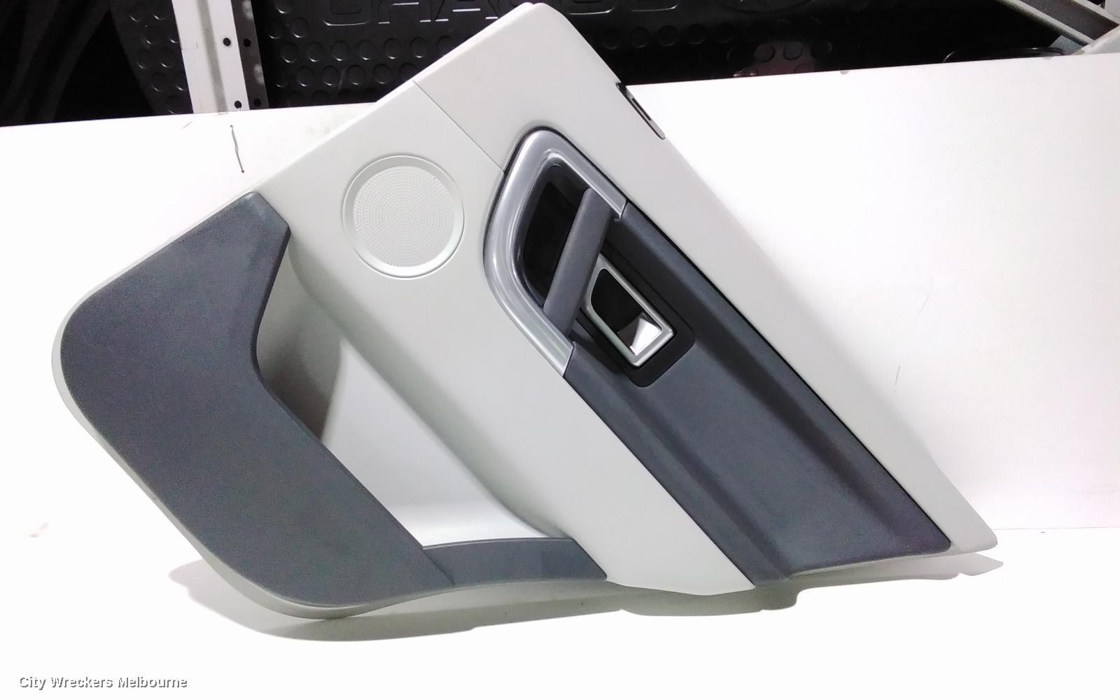 LAND ROVER DISCOVERY SPORT DOOR TRIM, RH REAR, L550, LEATHER, BLACK, SE/HSE, 01/2015 - 06/2019 - Image 2