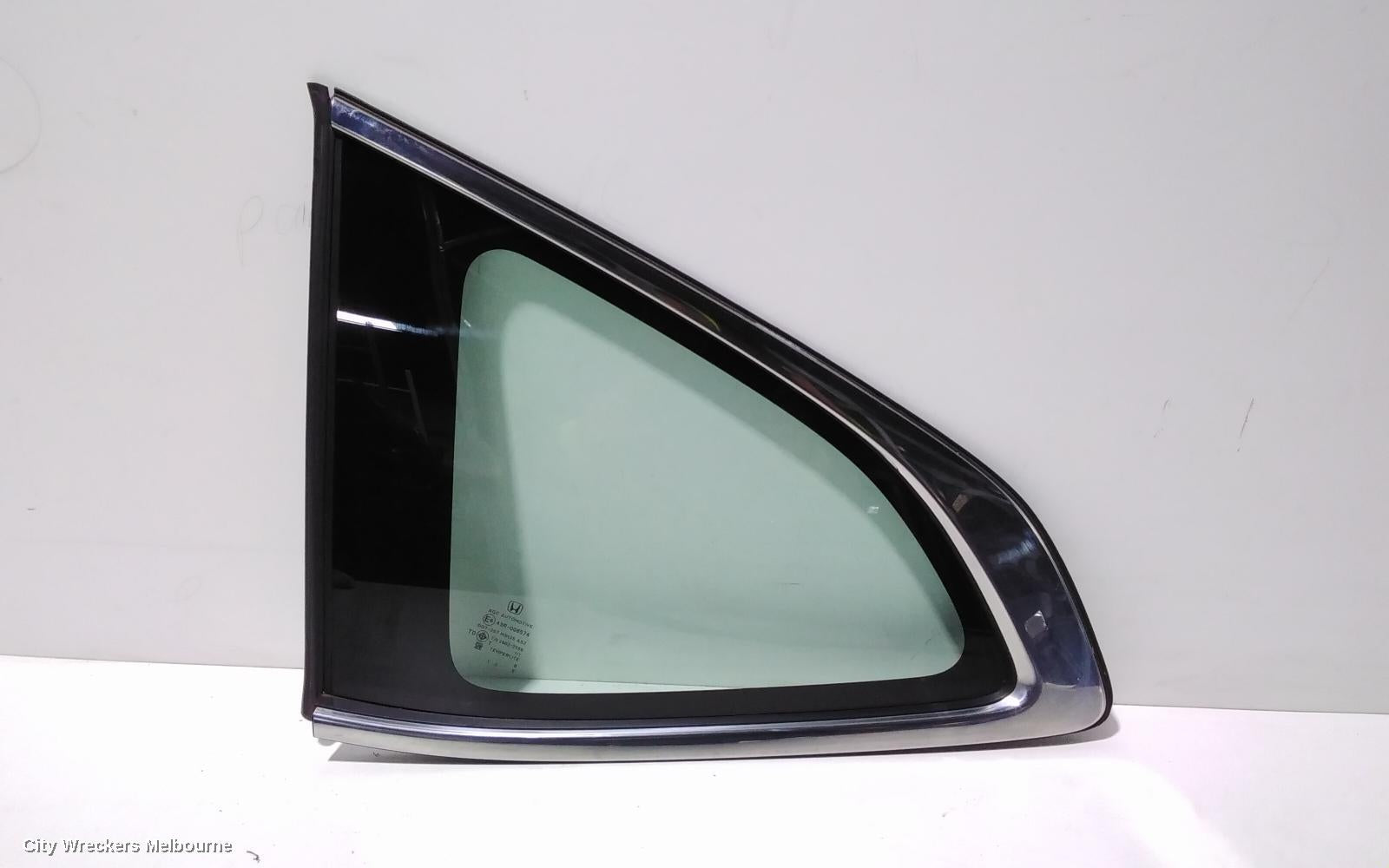 HONDA CRV RIGHT REAR SIDE GLASS, RW, 05/2017 - 08/2023 - Image 1