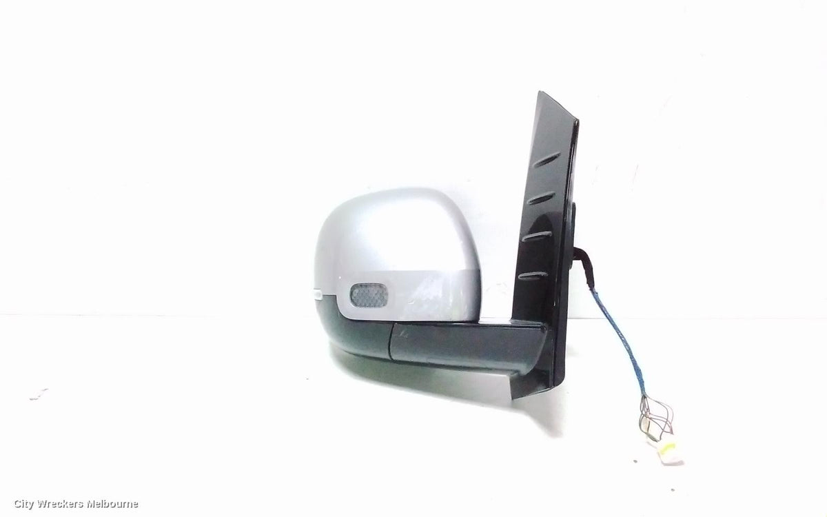 HYUNDAI STARIA RIGHT DOOR MIRROR, US4, COLOUR CODED, AUTO POWER FOLD TYPE, HEATED TYPE, NON BLIND SPOT TYPE, 04/2021 ONWARDS - Image 1