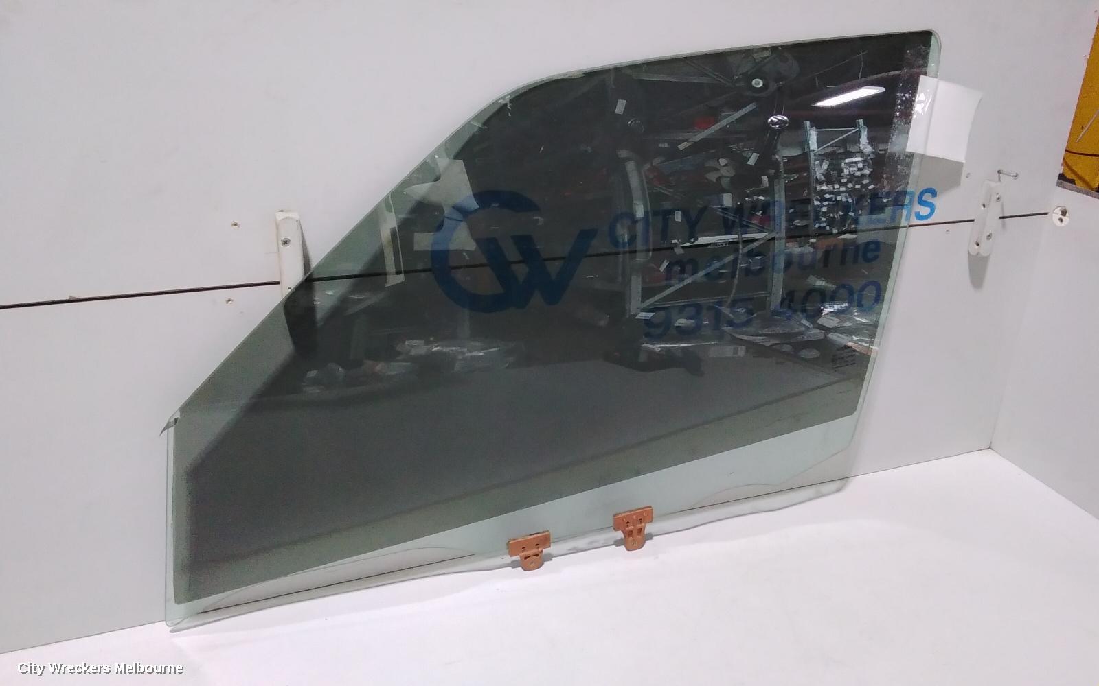 NISSAN JUKE LEFT FRONT DOOR WINDOW, F15, 06/2010 - 12/2019 - Image 1