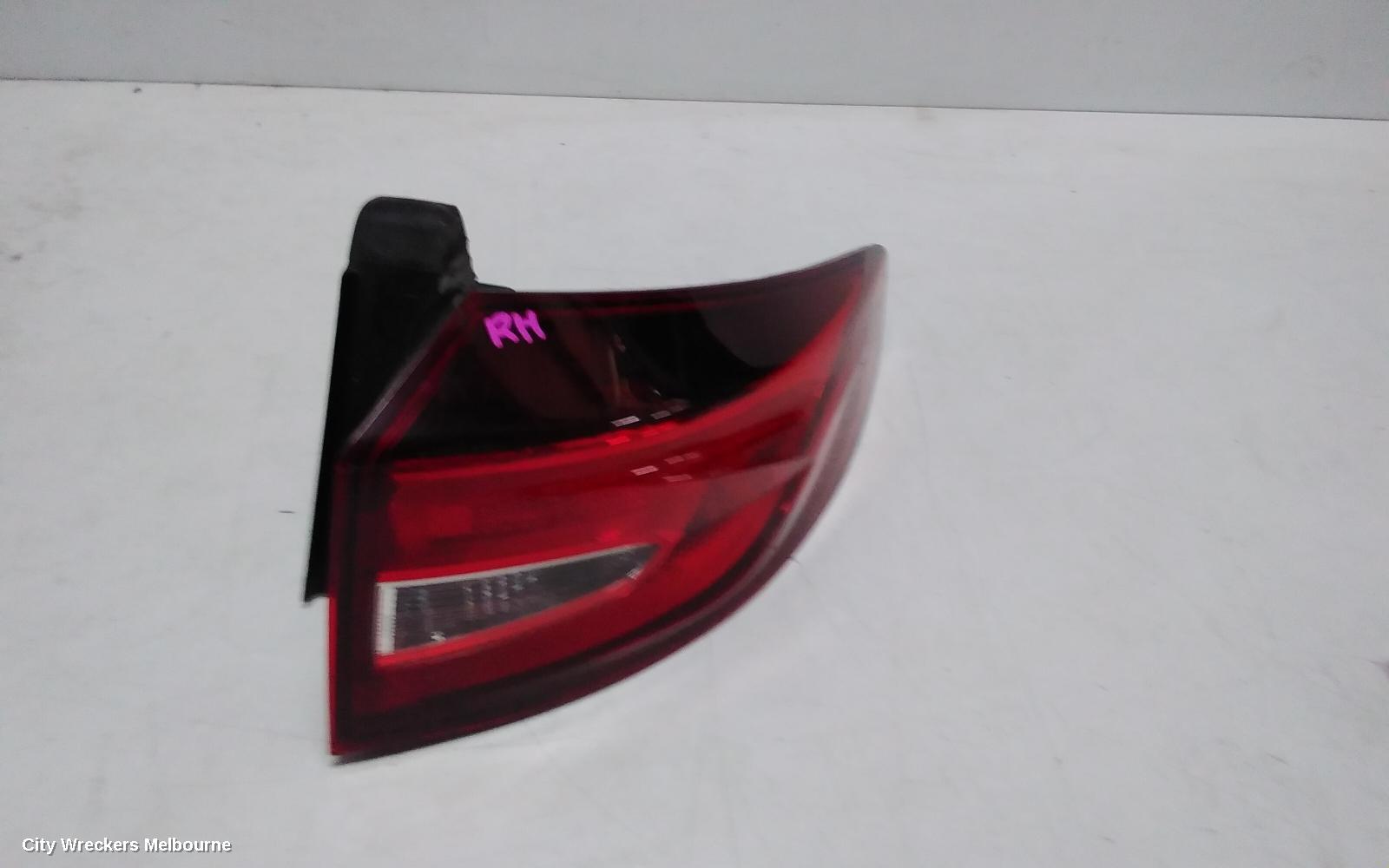 MG GS RIGHT TAILLIGHT, IN BODY, SAS2, 09/2016 - 08/2019 - Image 2