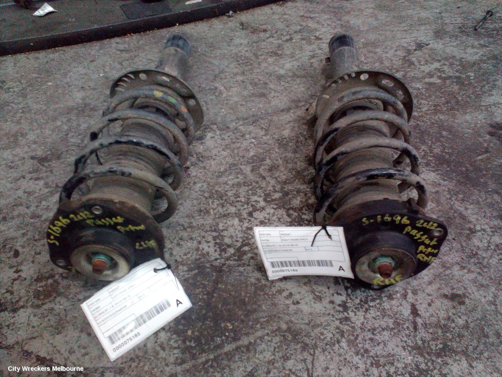 VOLKSWAGEN PASSAT RIGHT FRONT STRUT, 3C/MK6 B7, 1.8, 02/2010 - 05/2015 - Image 2