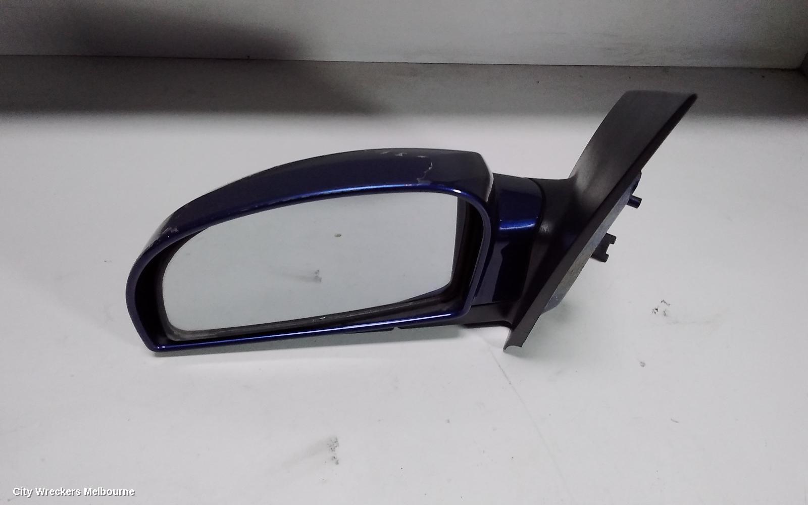 HYUNDAI GETZ LEFT DOOR MIRROR, TB, 3DR/5DR HATCH, POWER, COLOUR CODED, 09/2002 - 09/2011 - Image 1